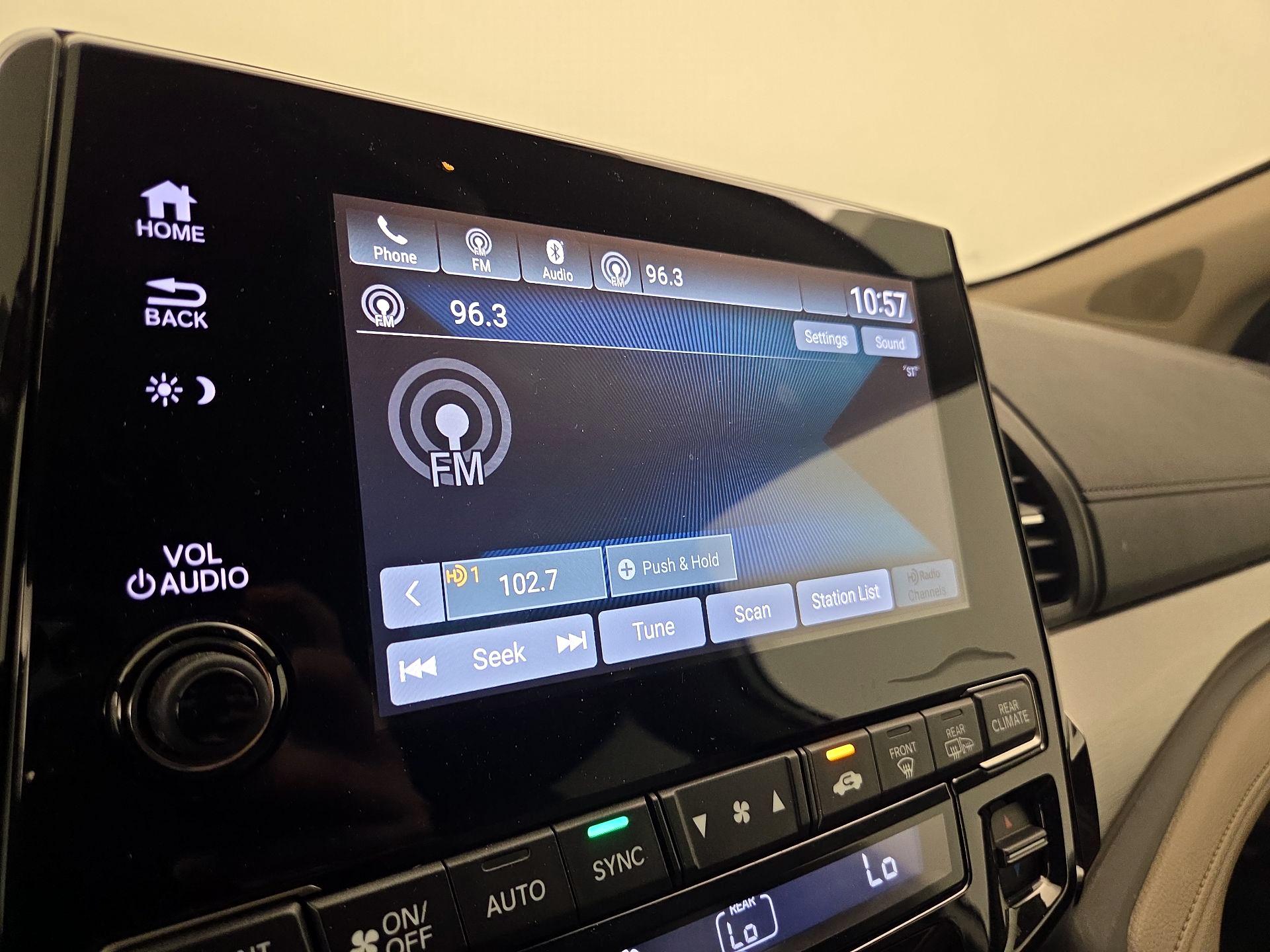 Thumbnail: 2019 Honda Odyssey - 15