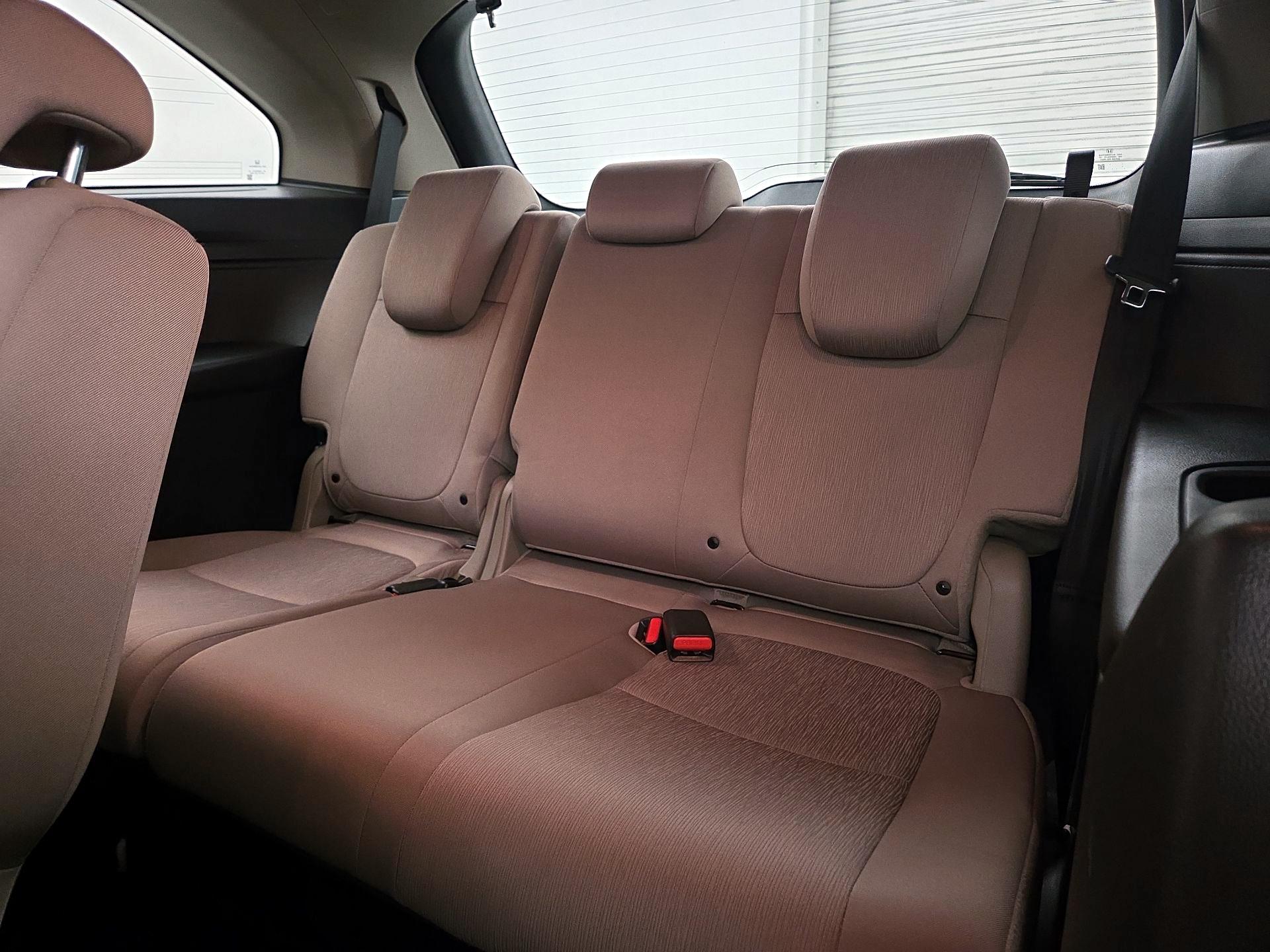 Thumbnail: 2019 Honda Odyssey - 20