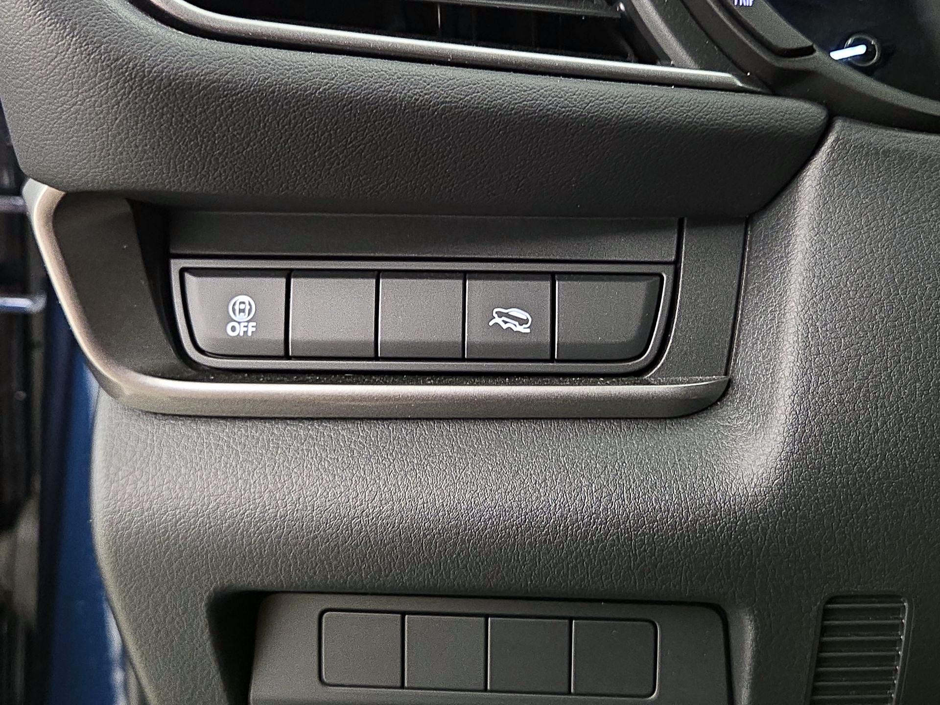 Thumbnail: 2022 Mazda CX-30 - 13