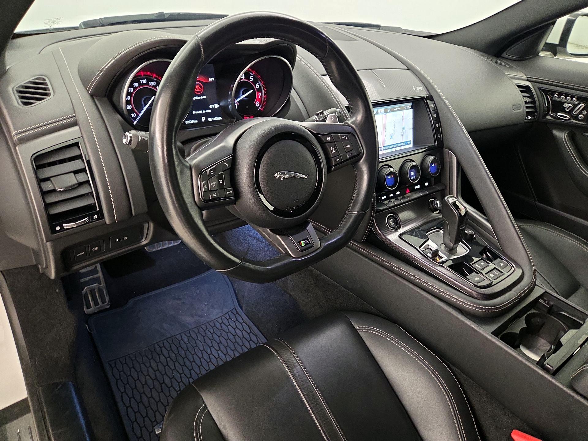 Thumbnail: 2016 Jaguar F-Type - 9