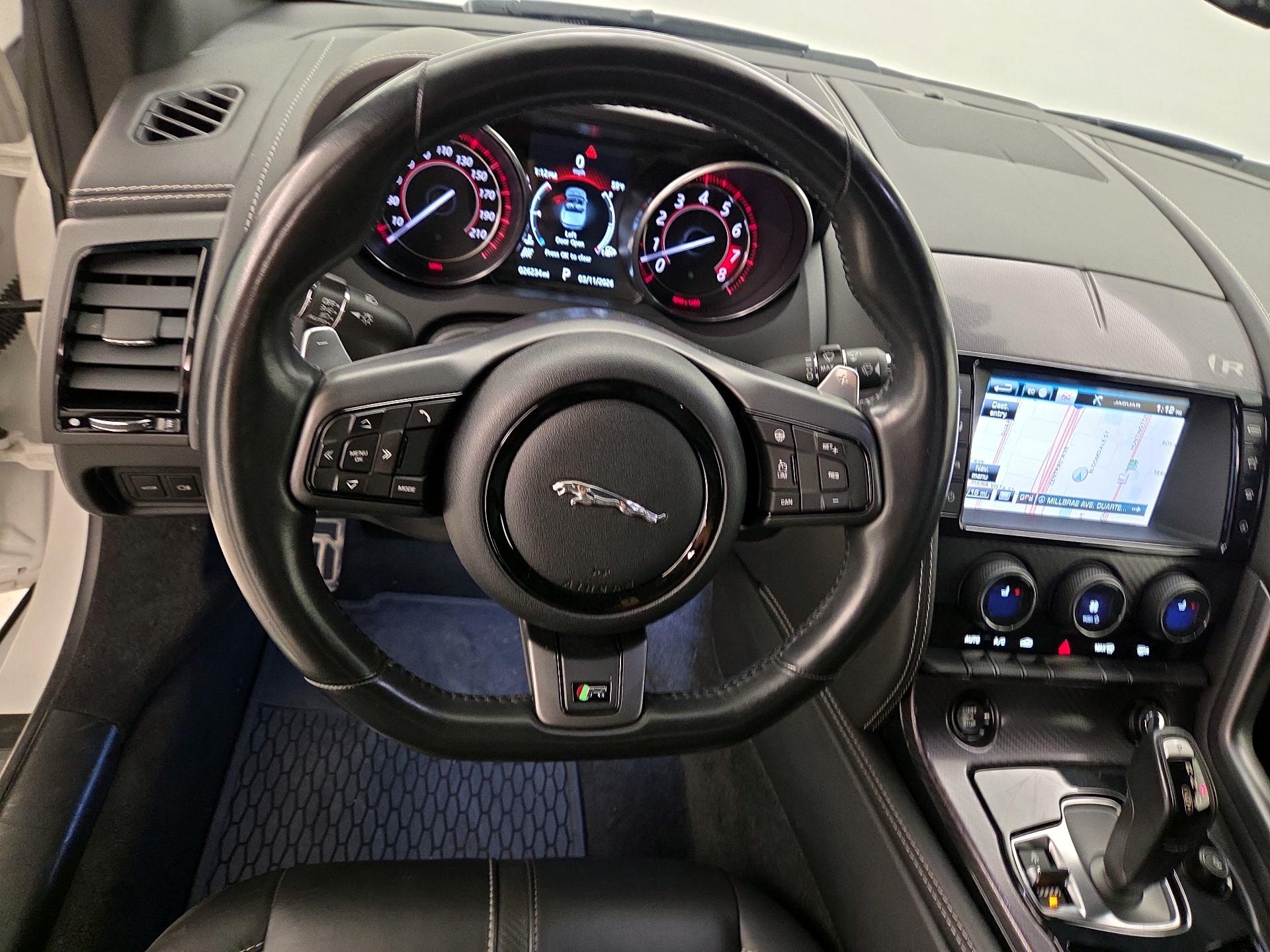 Thumbnail: 2016 Jaguar F-Type - 10