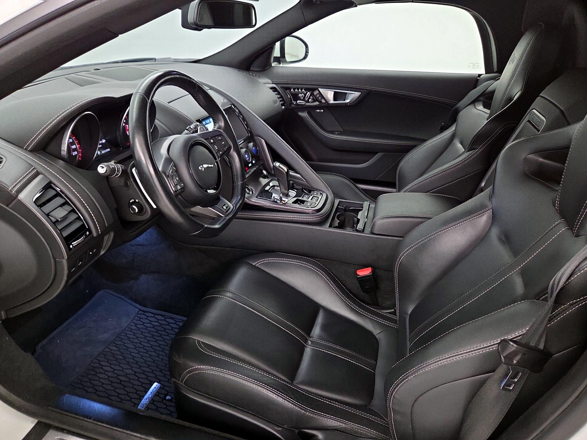 Thumbnail: 2016 Jaguar F-Type - 11