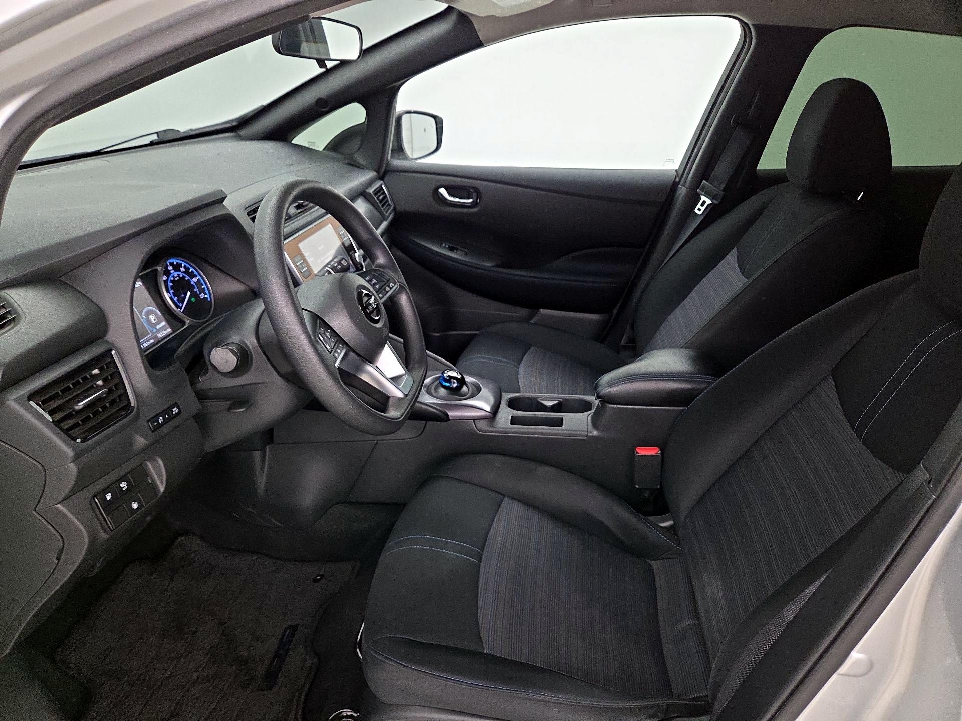 Thumbnail: 2021 Nissan Leaf - 11