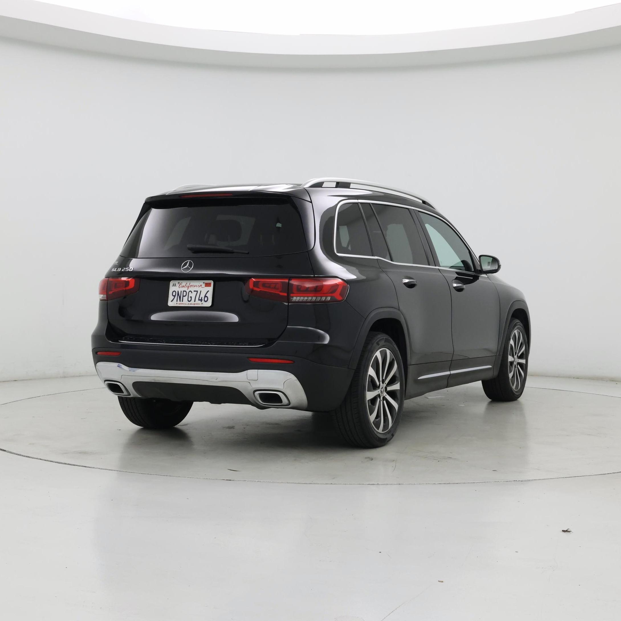 Thumbnail: 2020 Mercedes-Benz GLB - 8