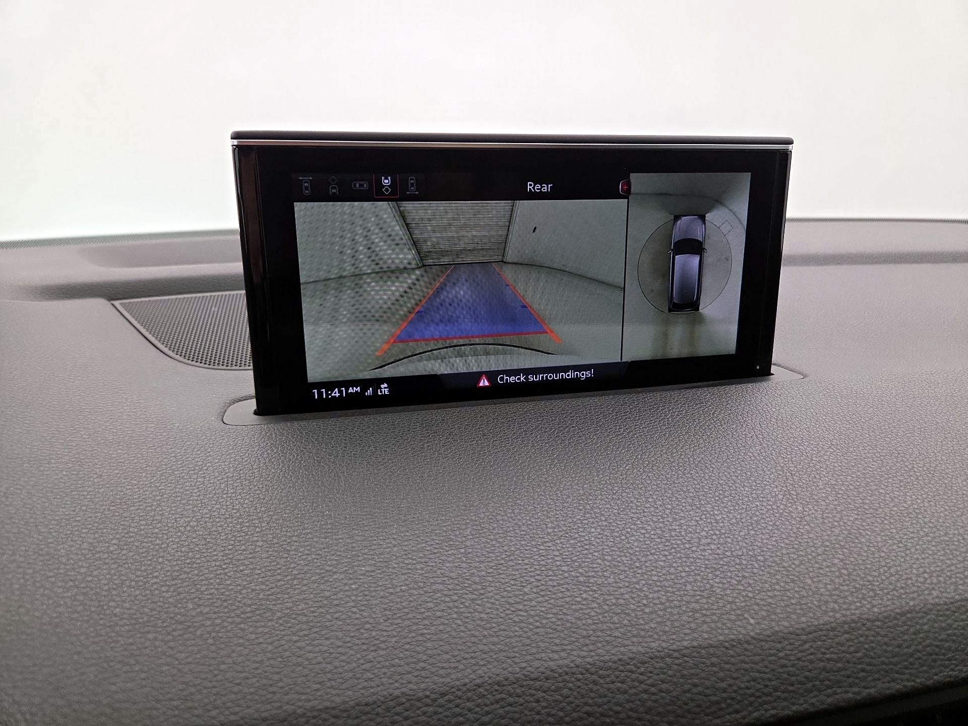 Thumbnail: 2019 Audi Q7 - 15