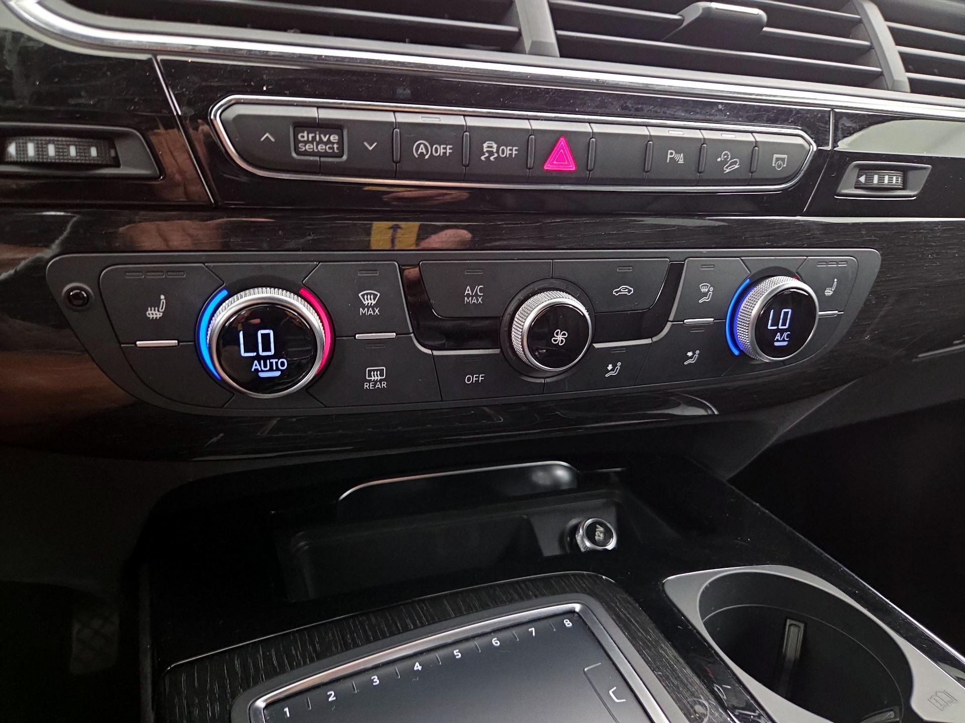 Thumbnail: 2019 Audi Q7 - 17