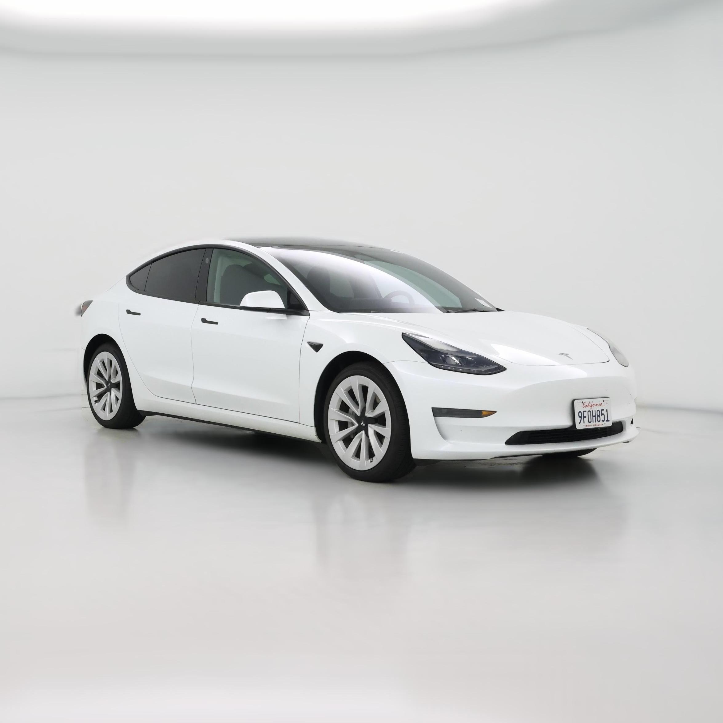 Thumbnail: 2023 Tesla Model 3 - 1