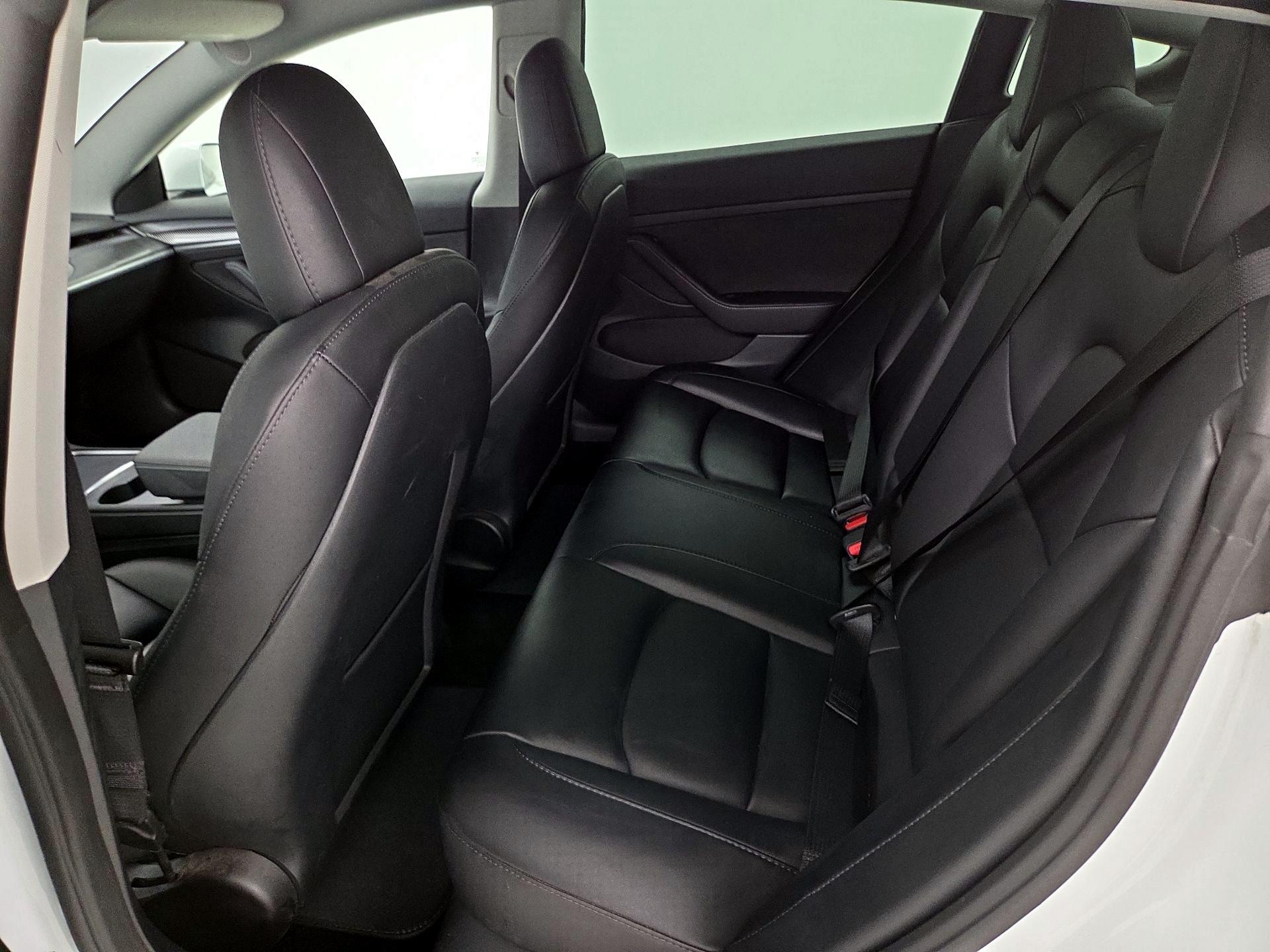 Thumbnail: 2023 Tesla Model 3 - 18