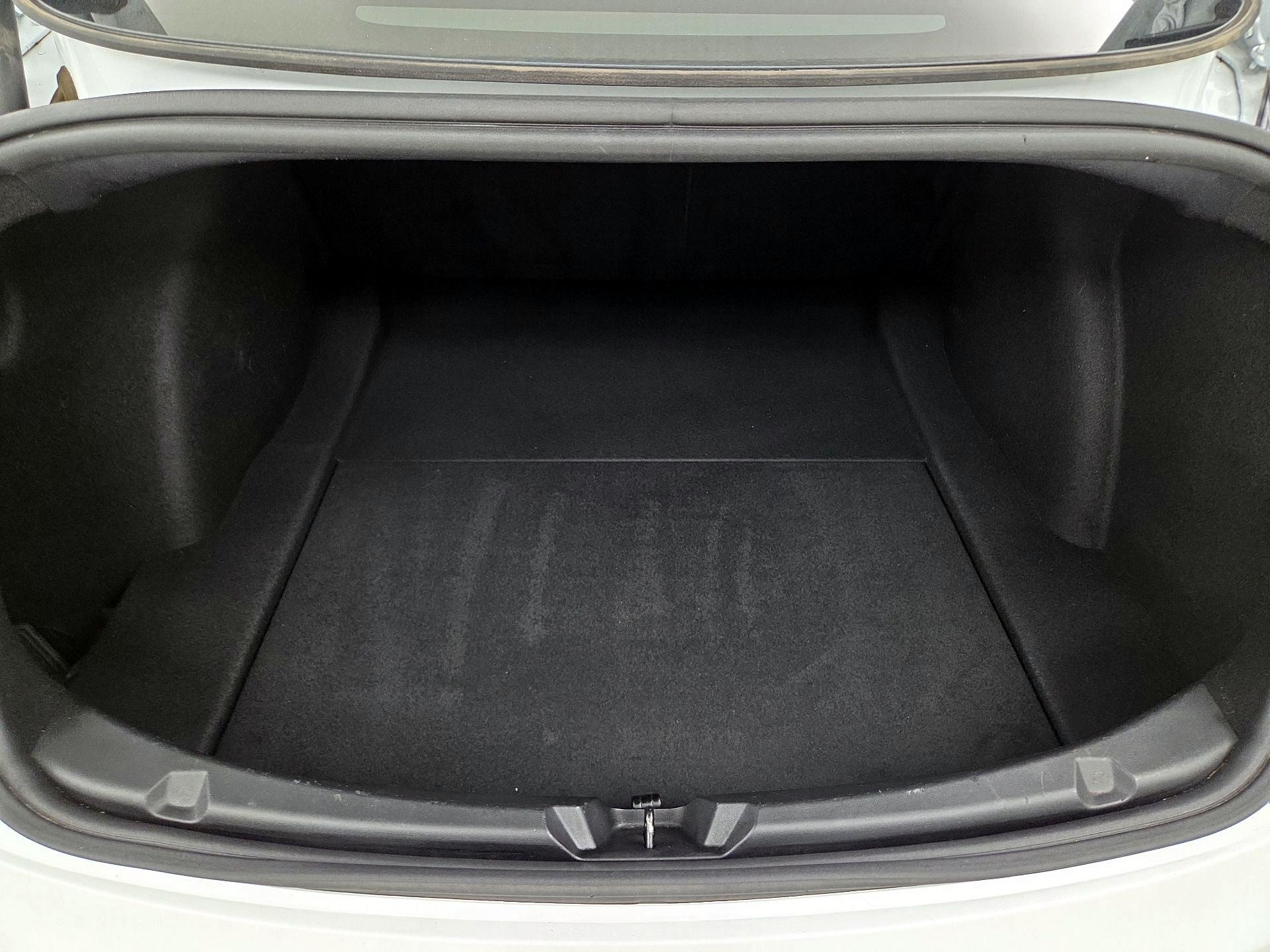 Thumbnail: 2023 Tesla Model 3 - 19