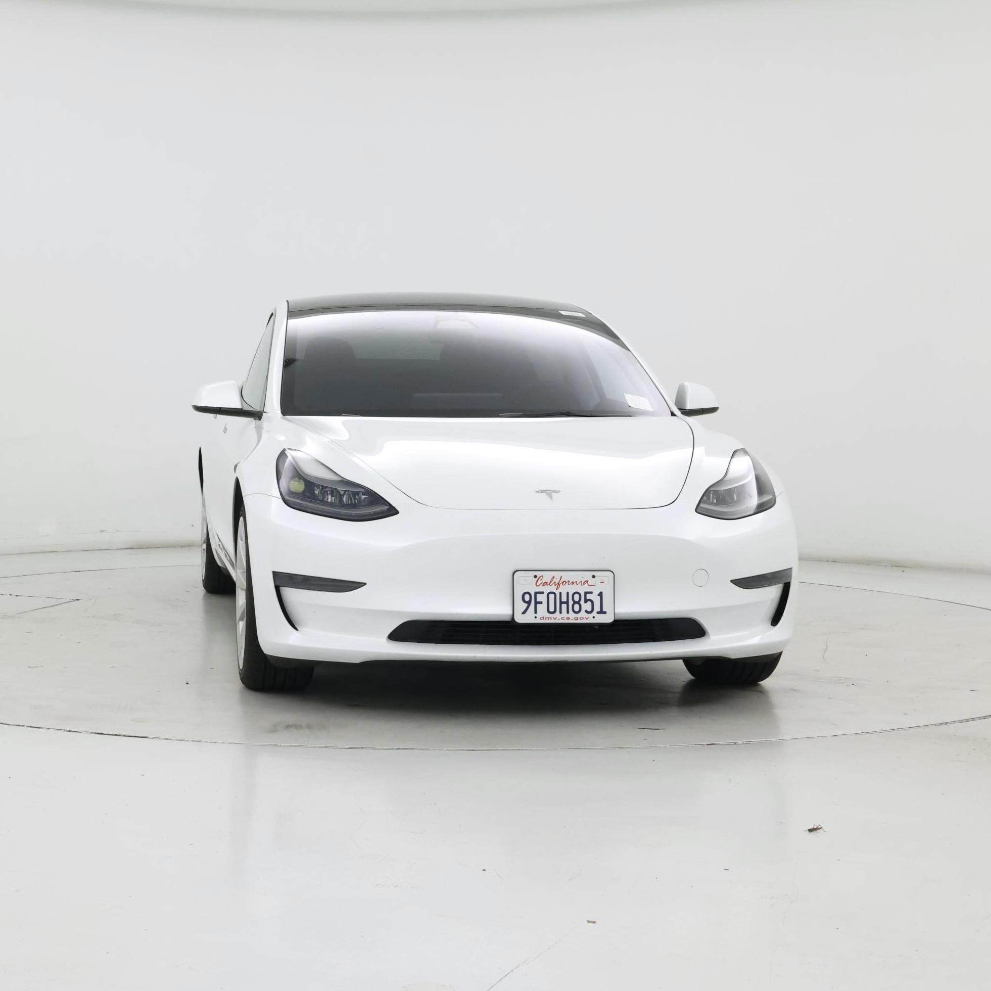 Thumbnail: 2023 Tesla Model 3 - 5