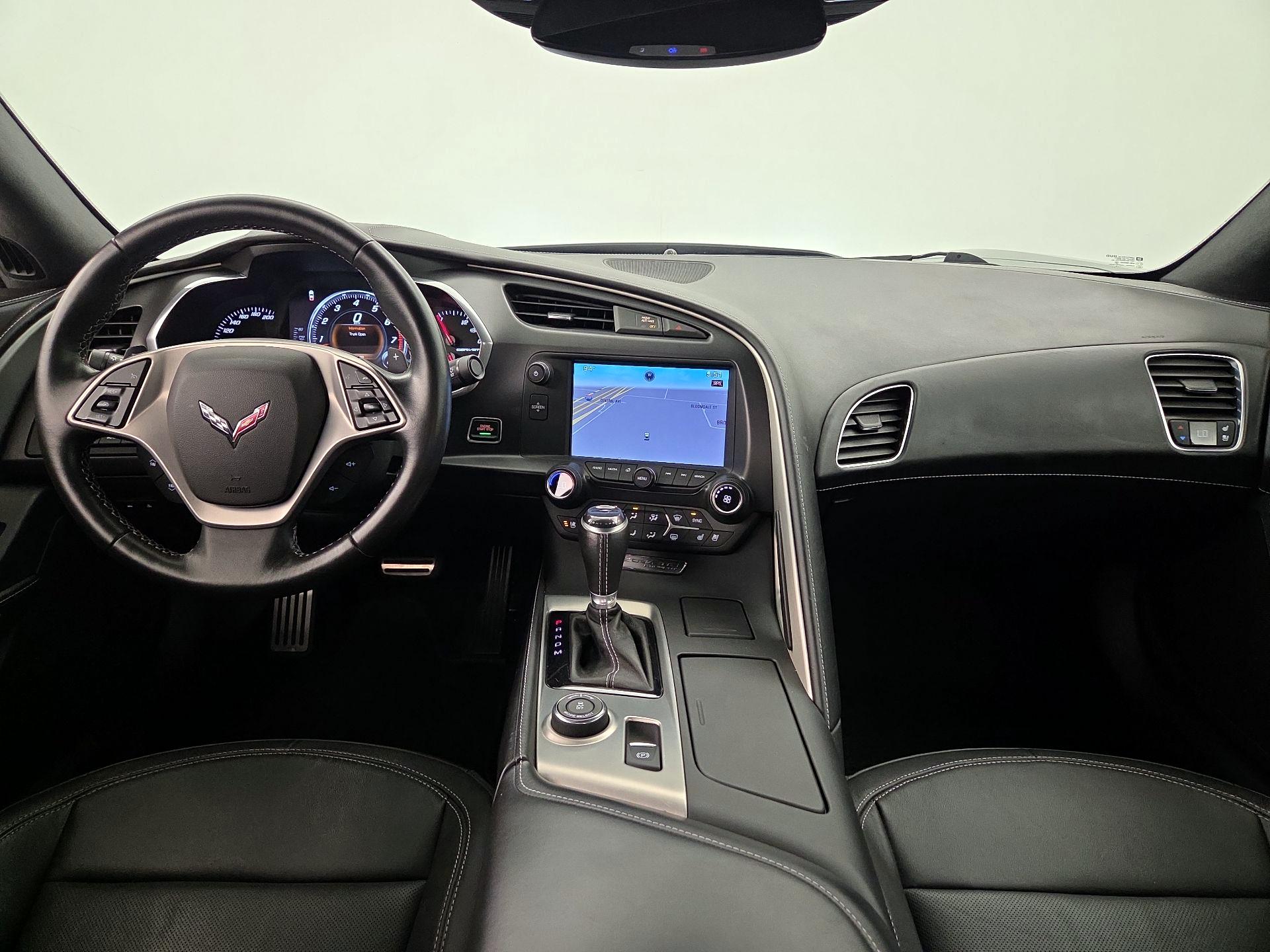 Thumbnail: 2015 Chevrolet Corvette - 9