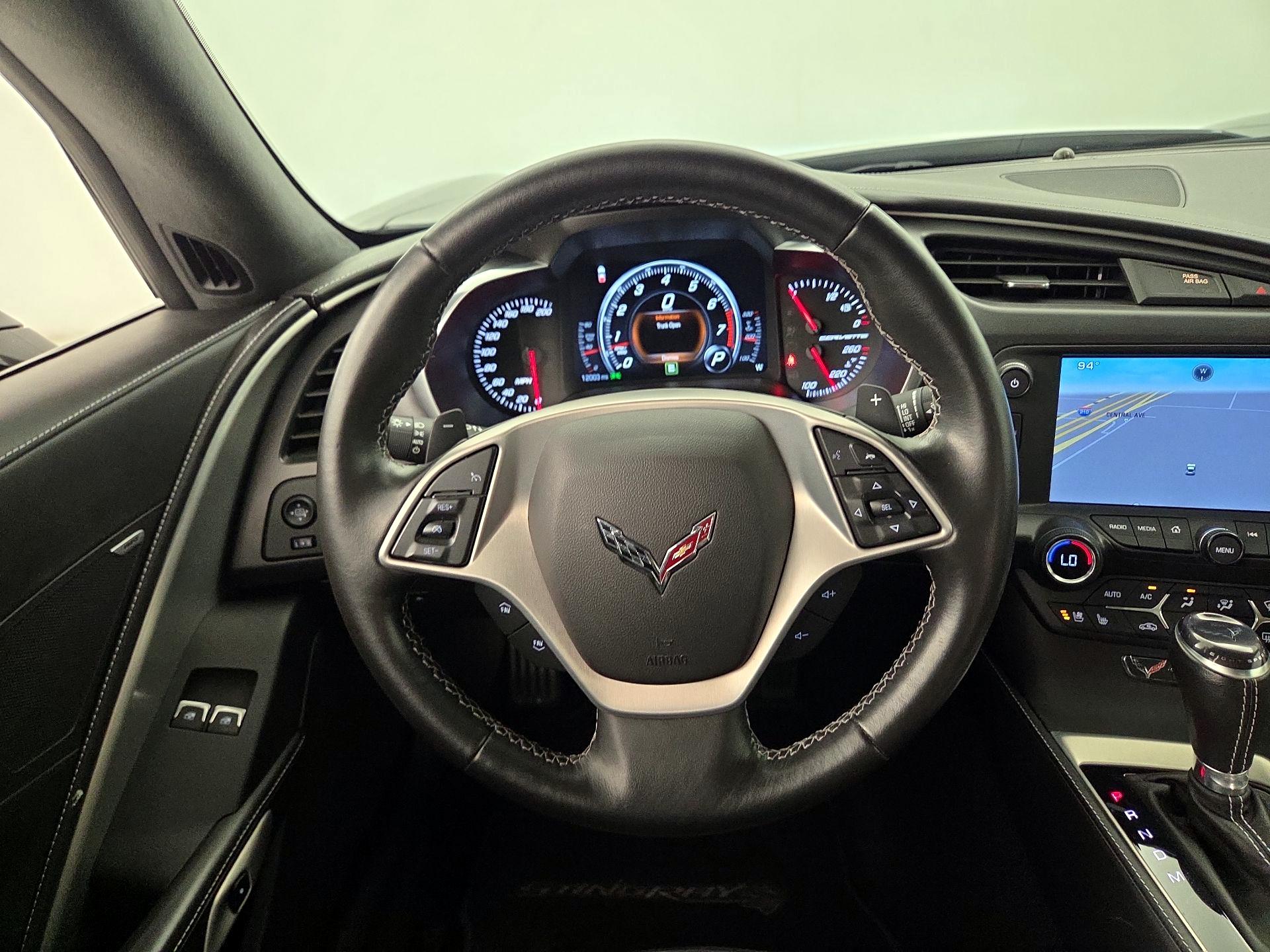 Thumbnail: 2015 Chevrolet Corvette - 10