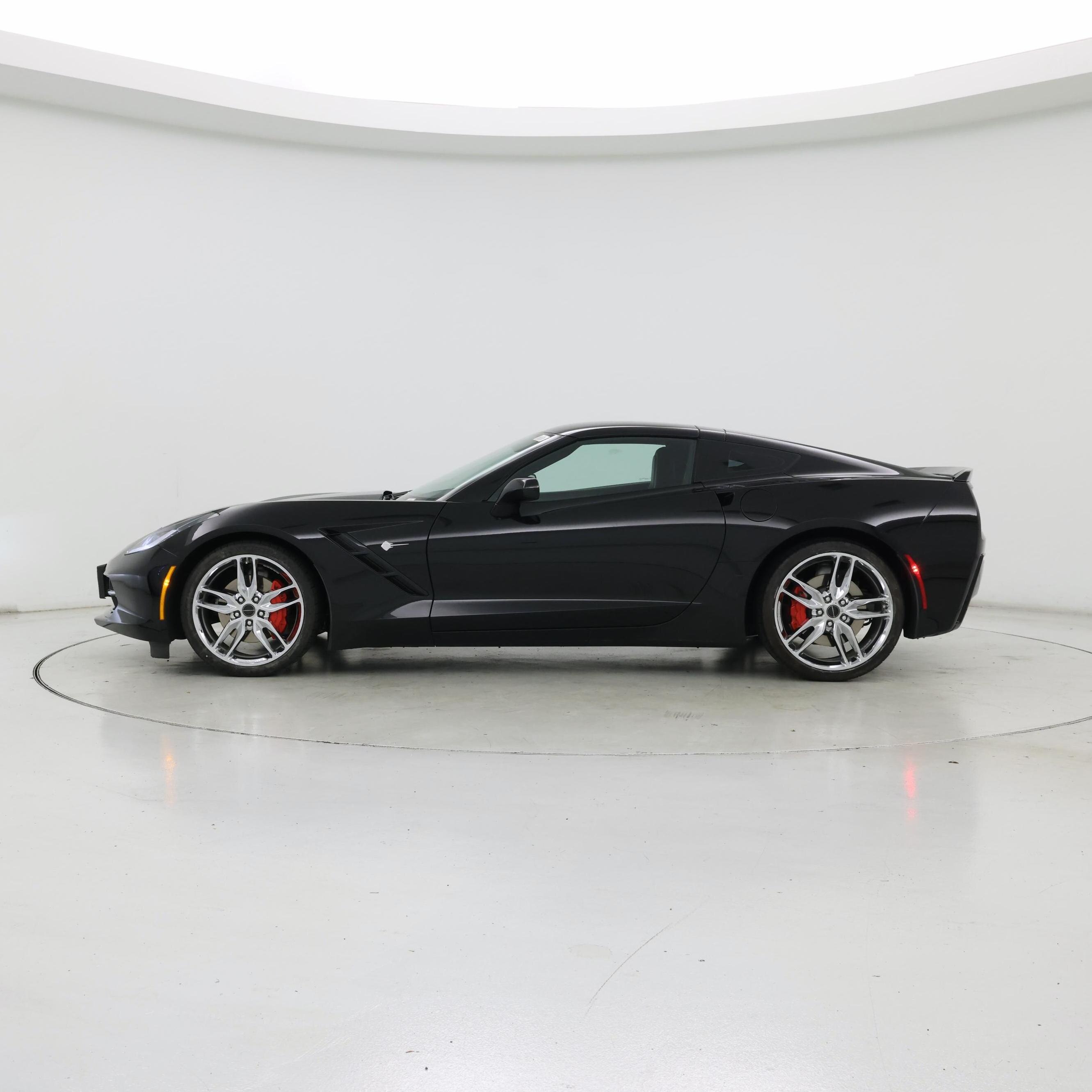 Thumbnail: 2015 Chevrolet Corvette - 3