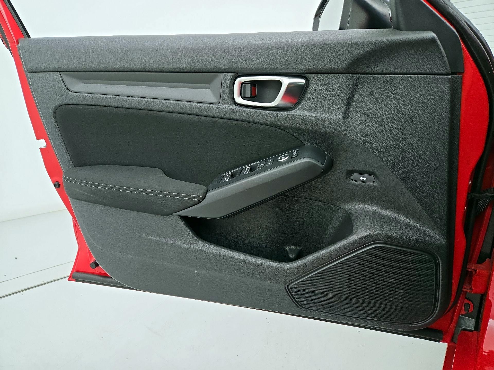 Thumbnail: 2024 Honda Civic - 12