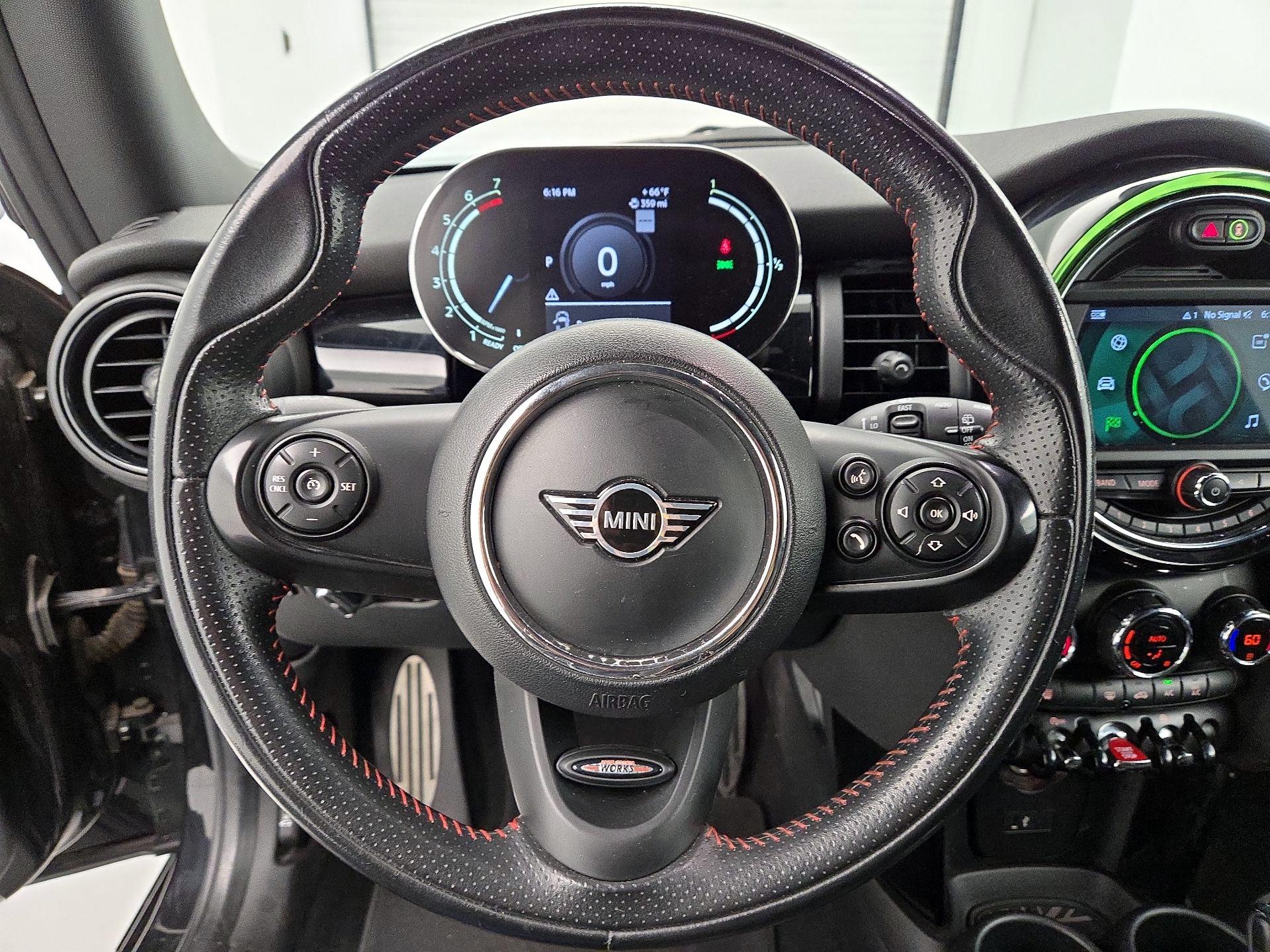 Thumbnail: 2021 MINI Cooper Hardtop - 10