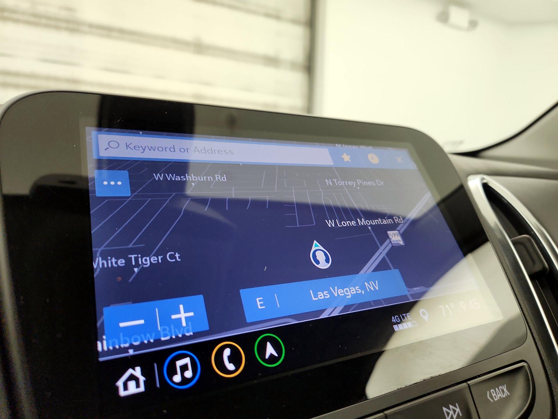 Thumbnail: 2021 Chevrolet Equinox - 14