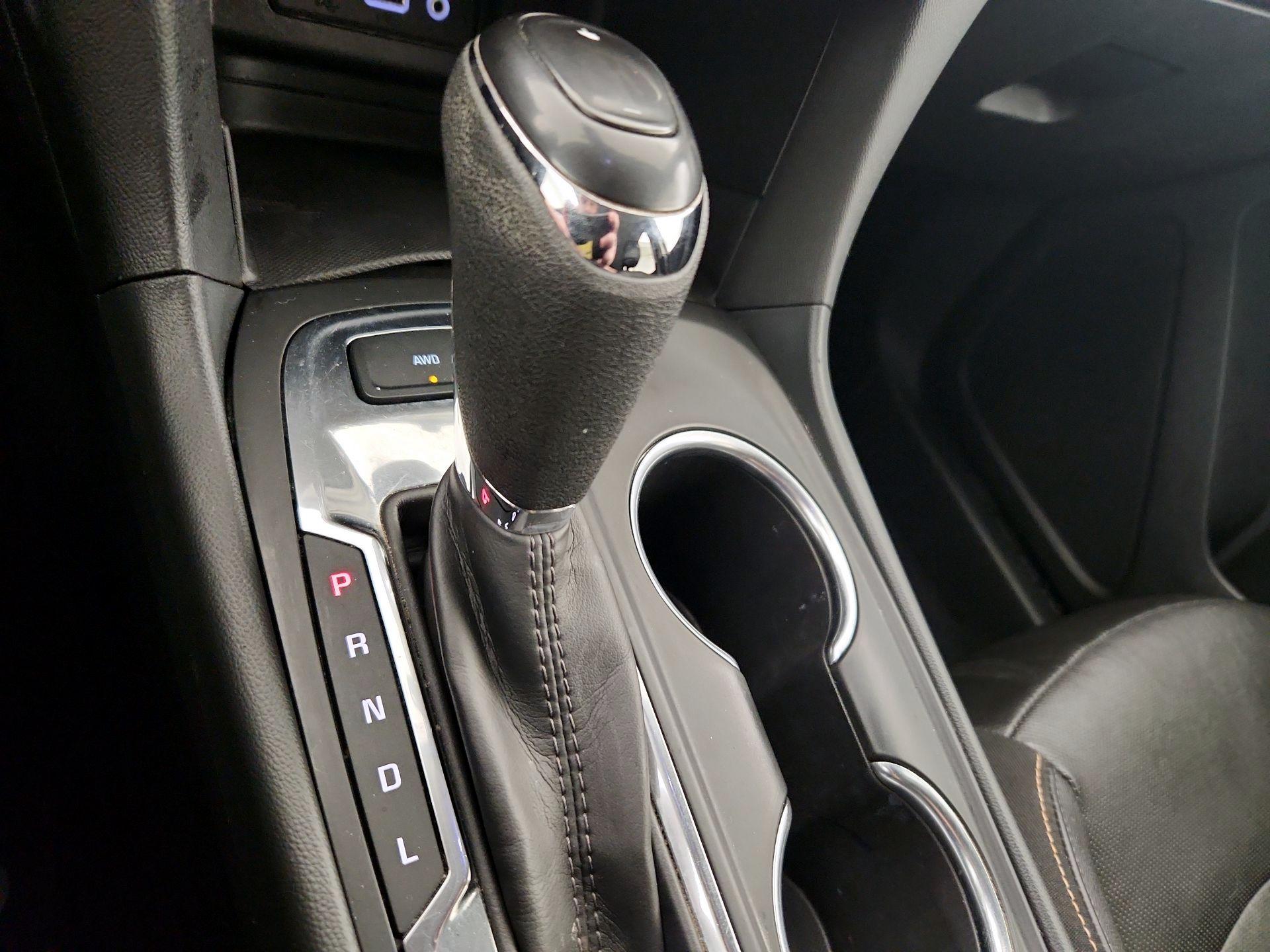 Thumbnail: 2021 Chevrolet Equinox - 18