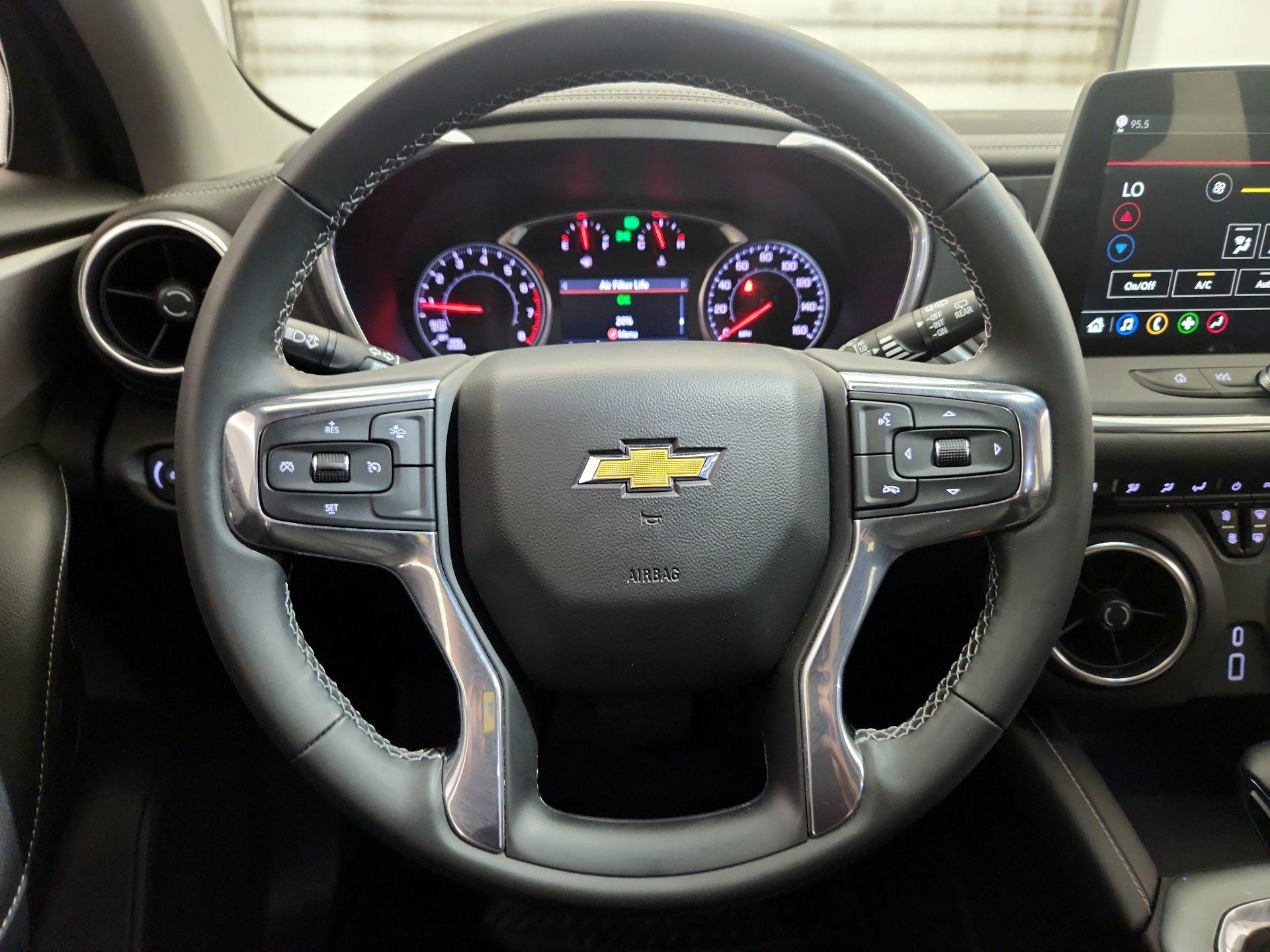 Thumbnail: 2023 Chevrolet Blazer - 10