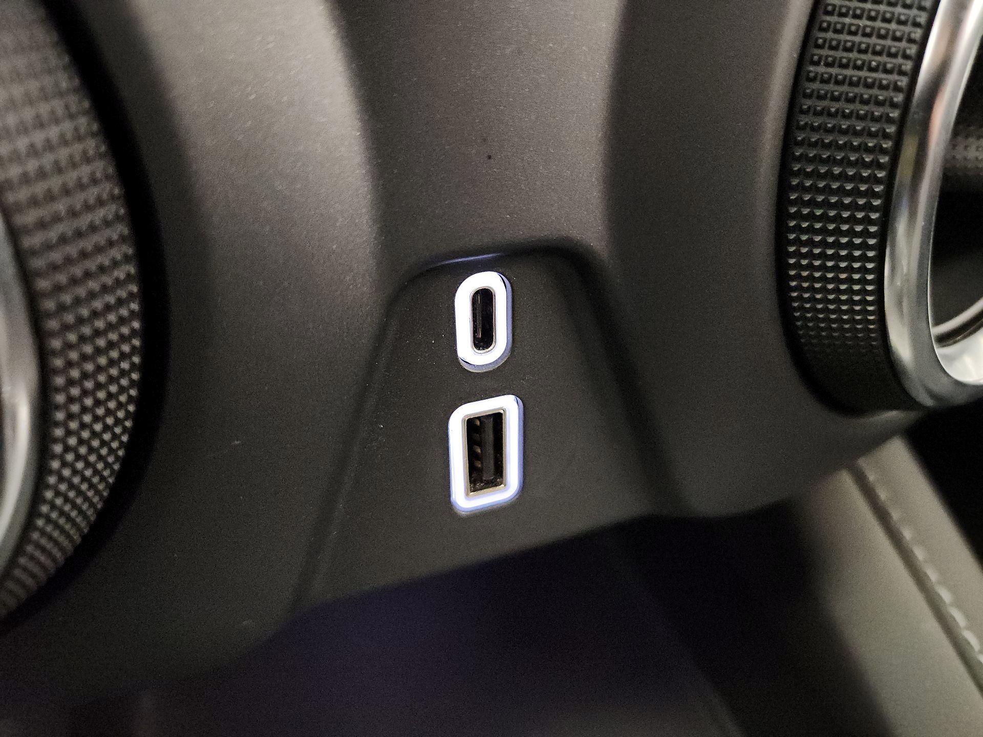 Thumbnail: 2023 Chevrolet Blazer - 18