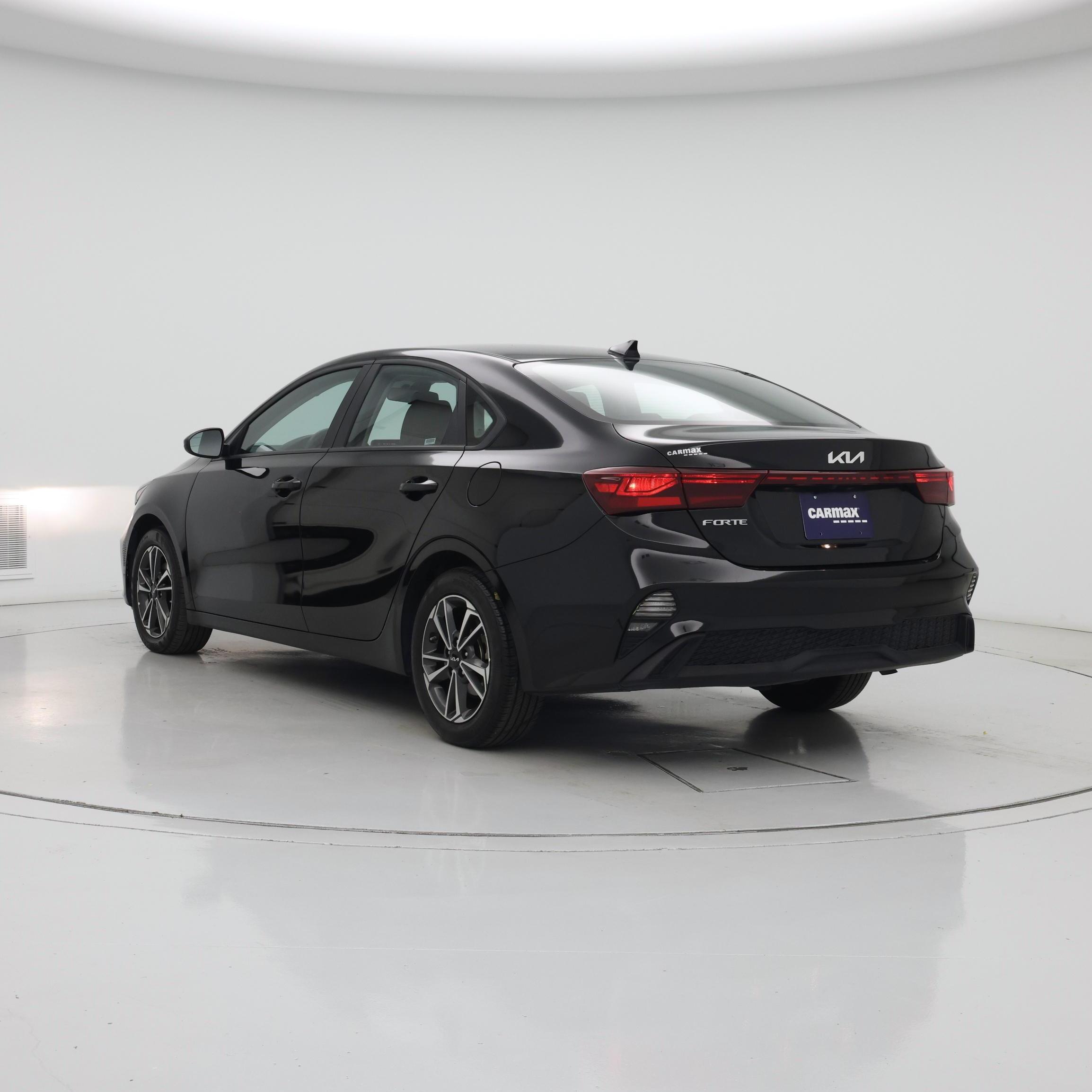 Thumbnail: 2024 Kia Forte - 2