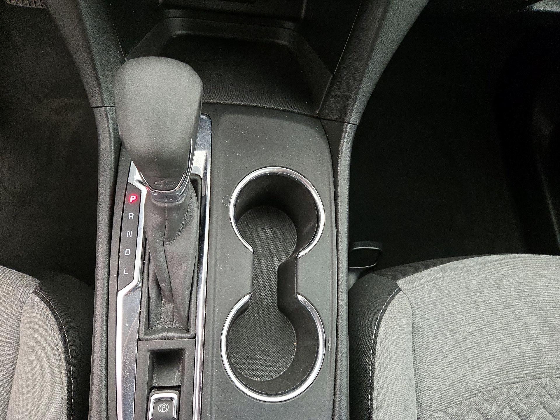 Thumbnail: 2022 Chevrolet Equinox - 17