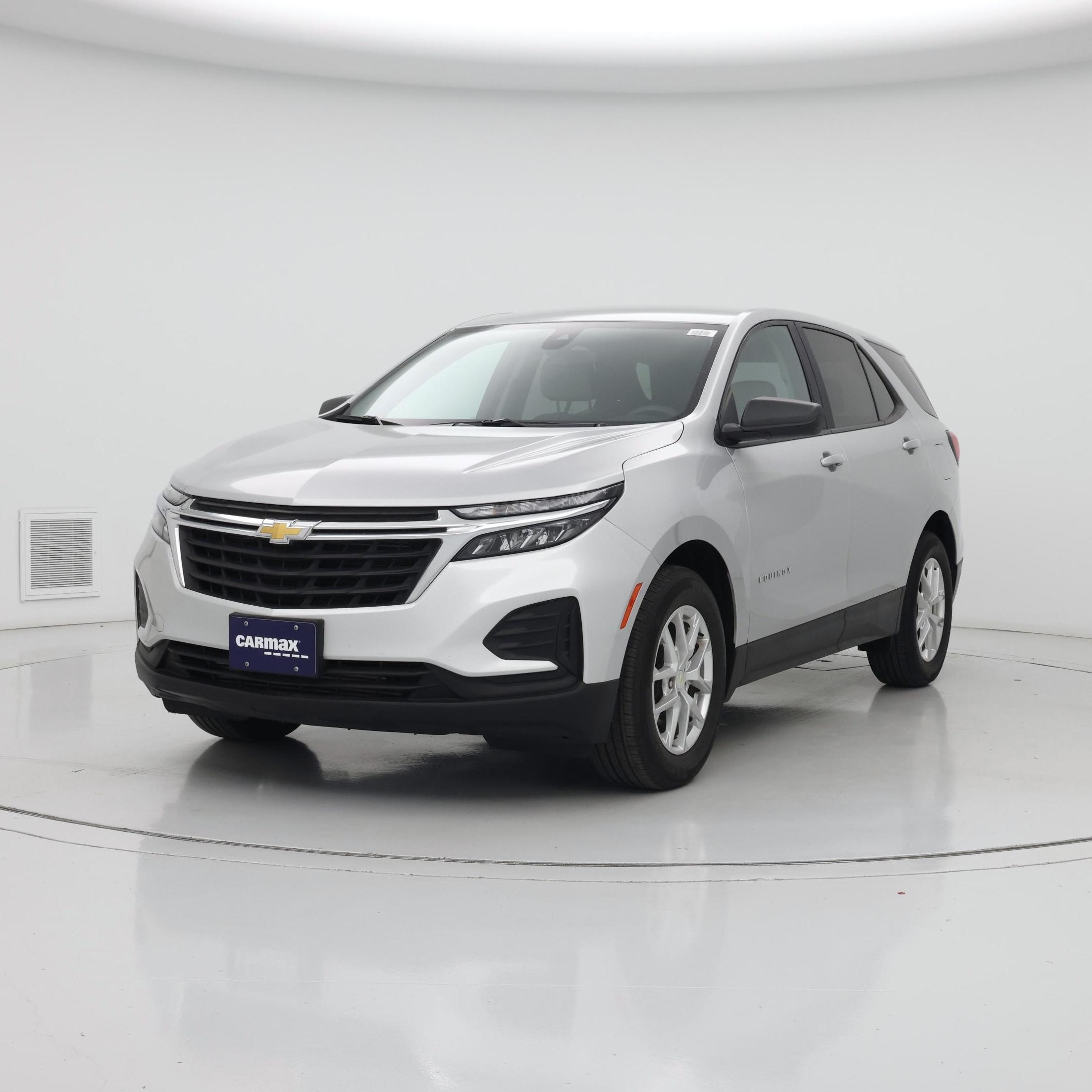 Thumbnail: 2022 Chevrolet Equinox - 4