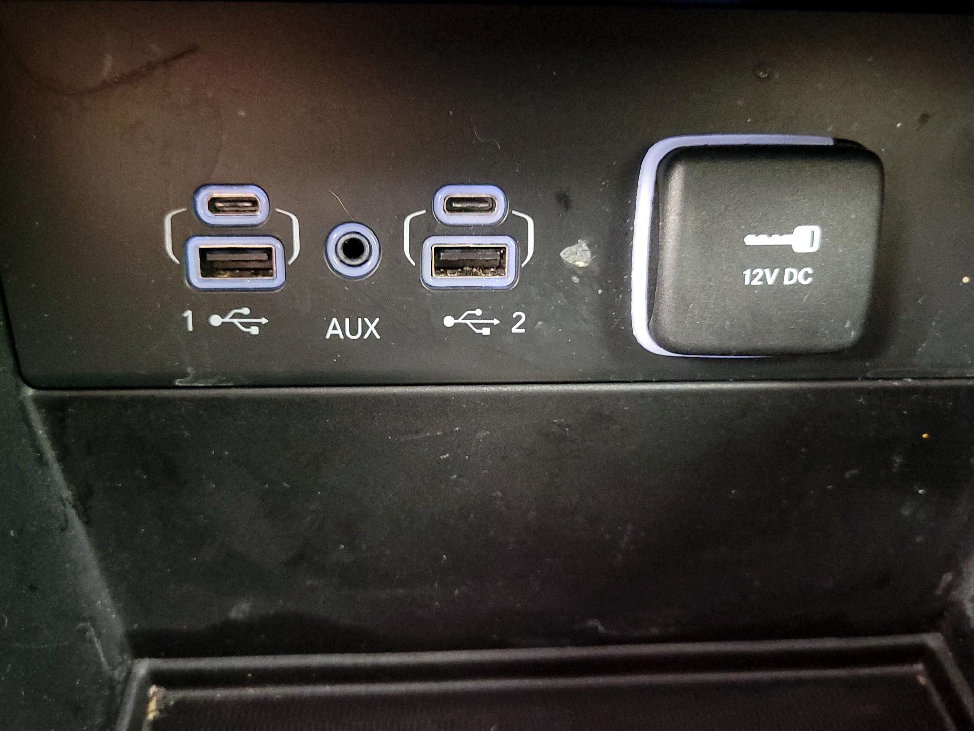 Thumbnail: 2023 Jeep Grand Cherokee - 19