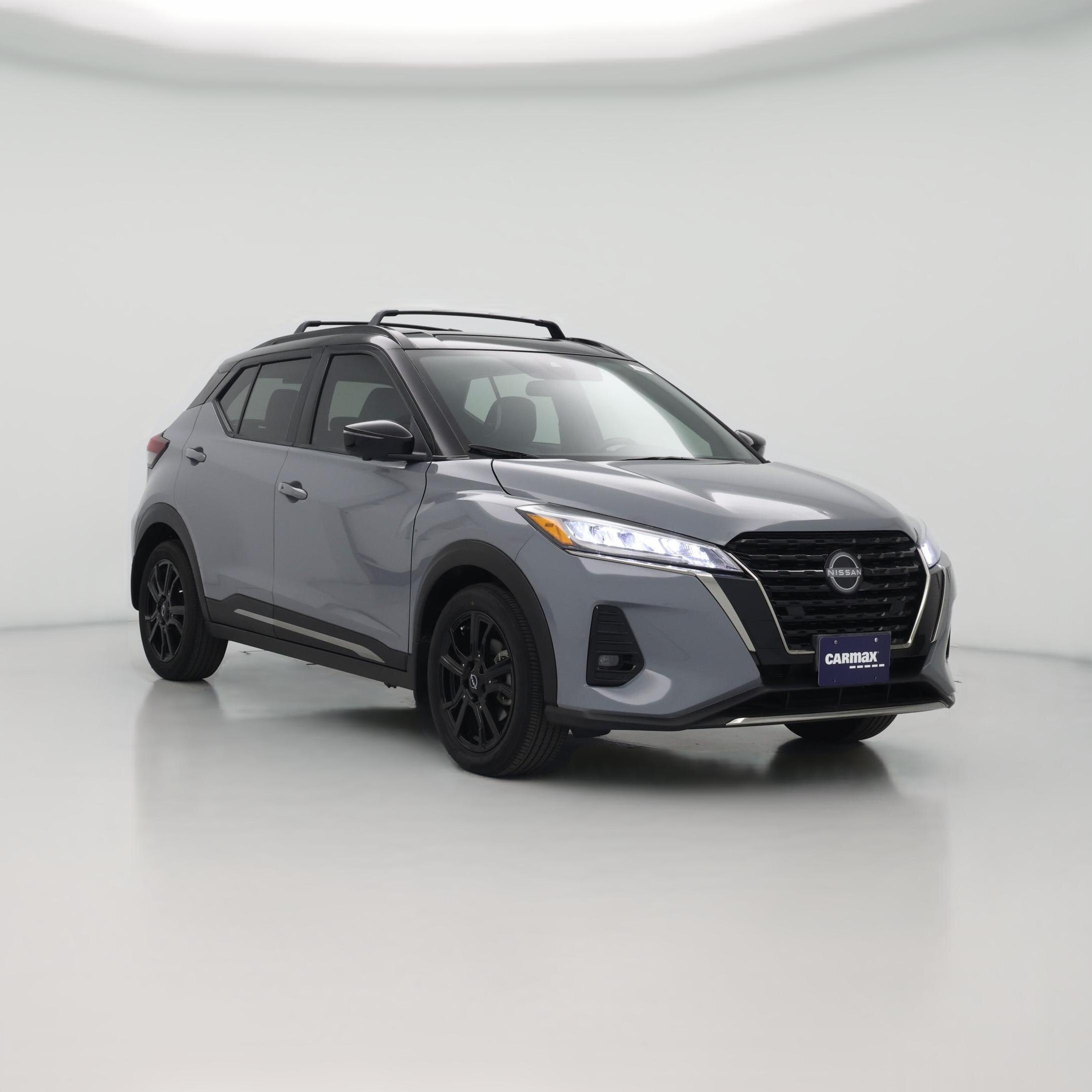 Thumbnail: 2023 Nissan Kicks - 1