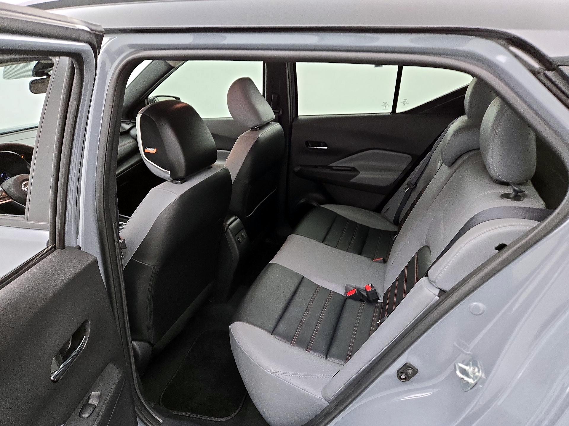 Thumbnail: 2023 Nissan Kicks - 19