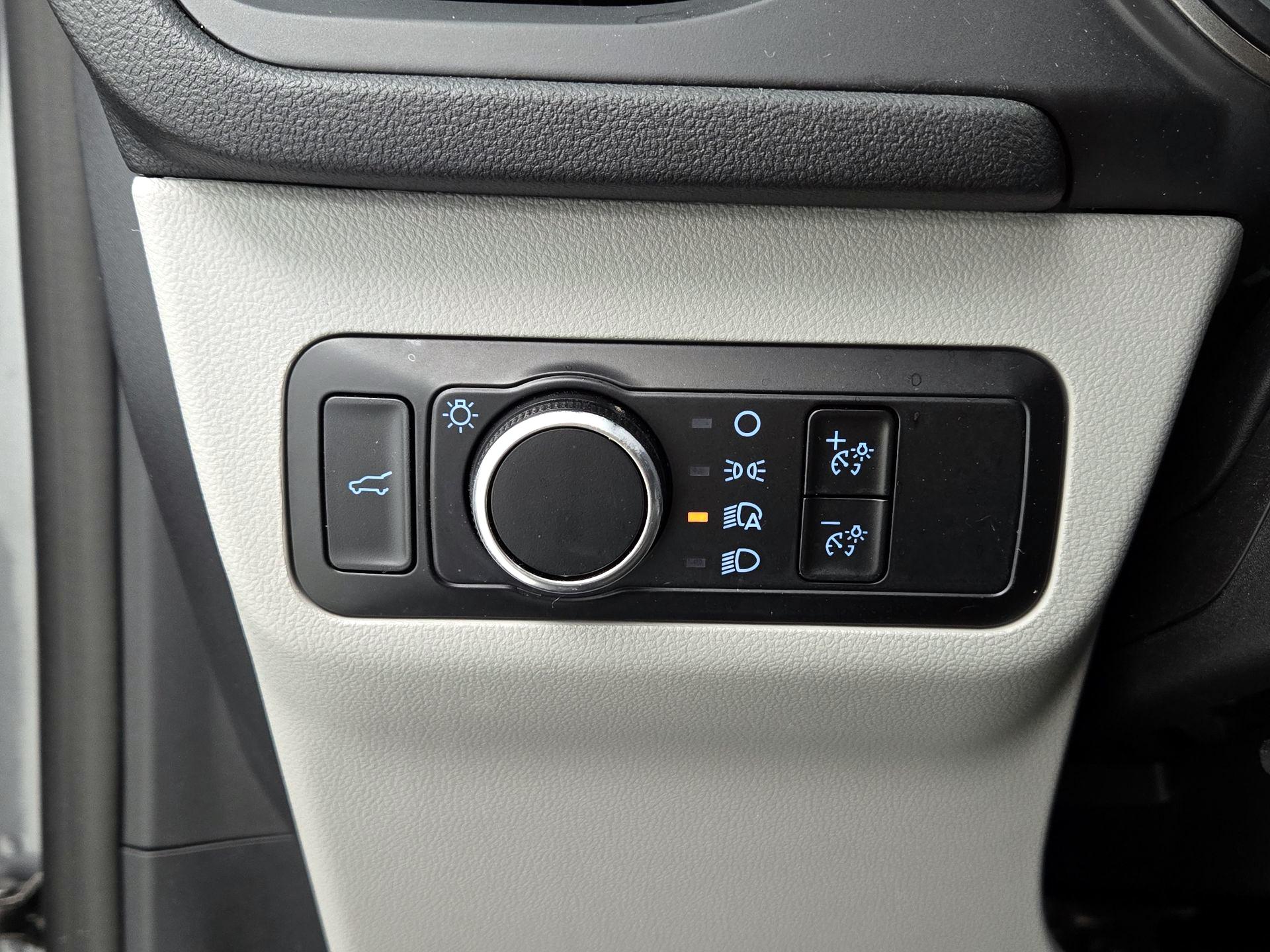 Thumbnail: 2023 Ford Escape - 13