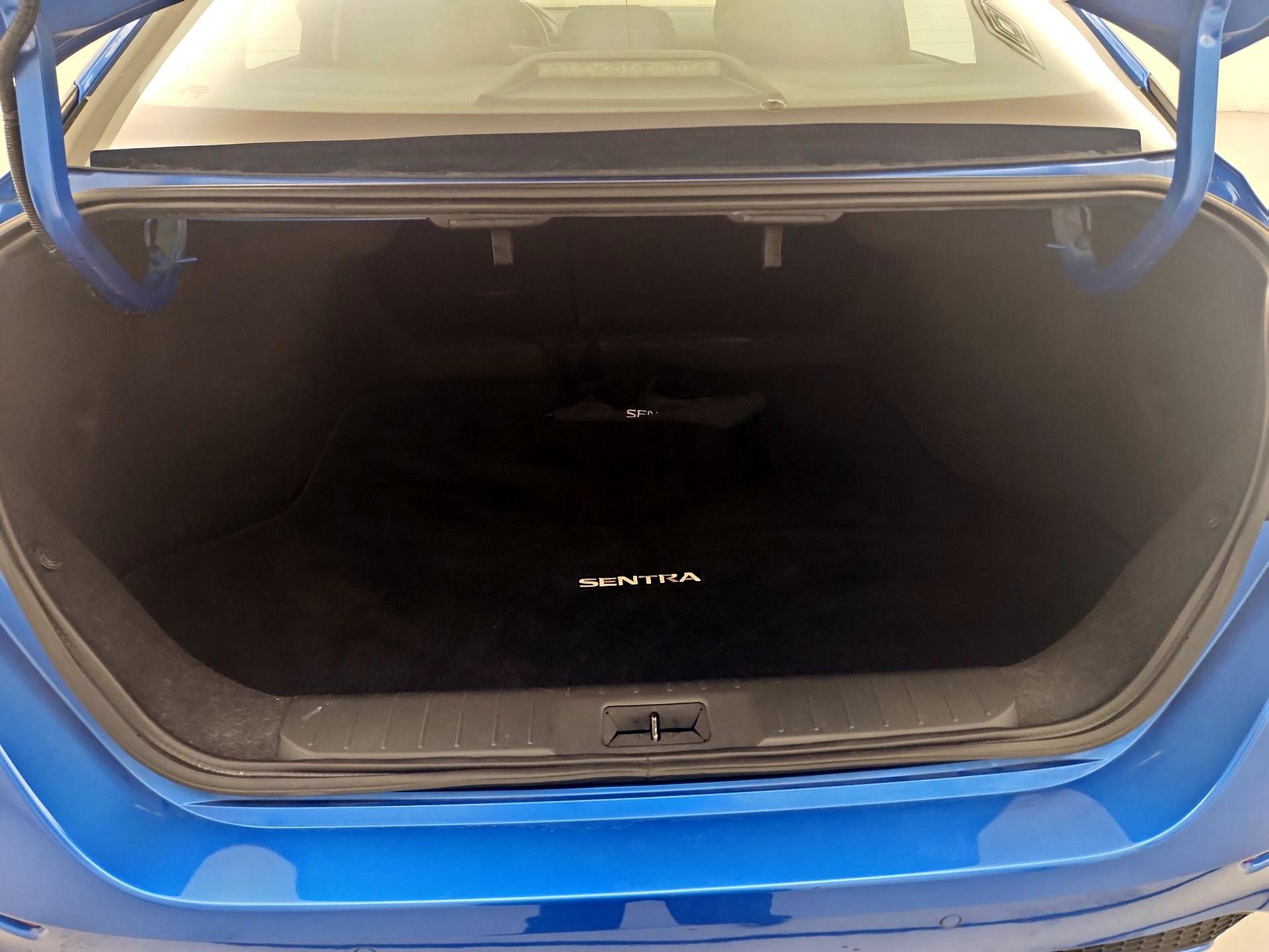 Thumbnail: 2023 Nissan Sentra - 20