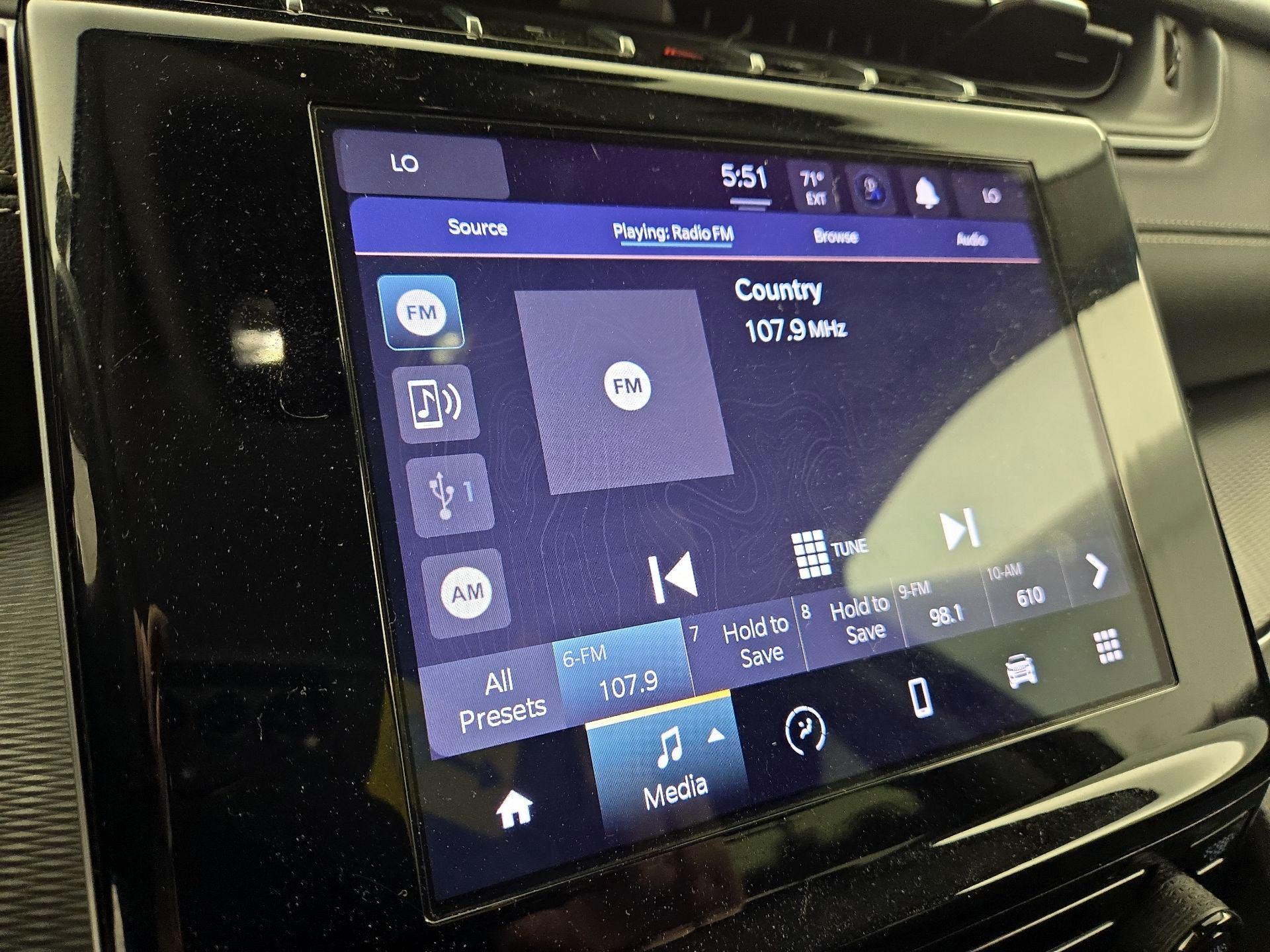 Thumbnail: 2023 Jeep Grand Cherokee - 15