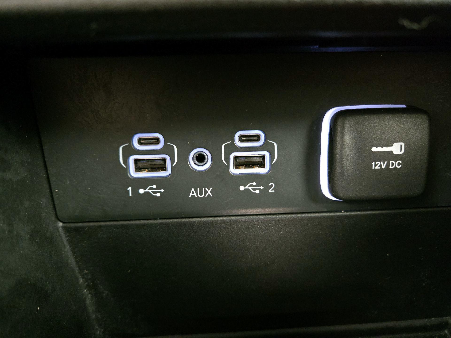 Thumbnail: 2023 Jeep Grand Cherokee - 18