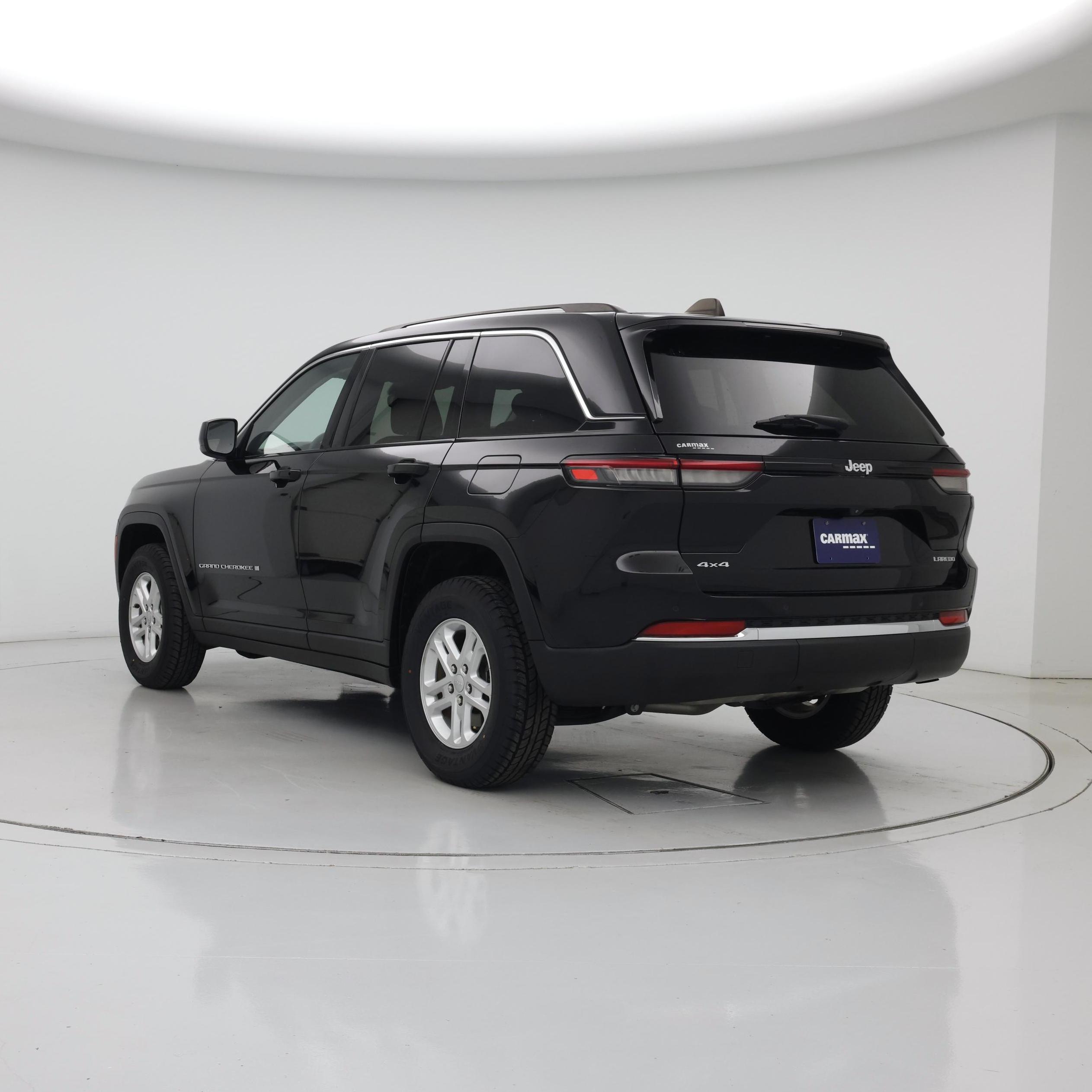 Thumbnail: 2023 Jeep Grand Cherokee - 2