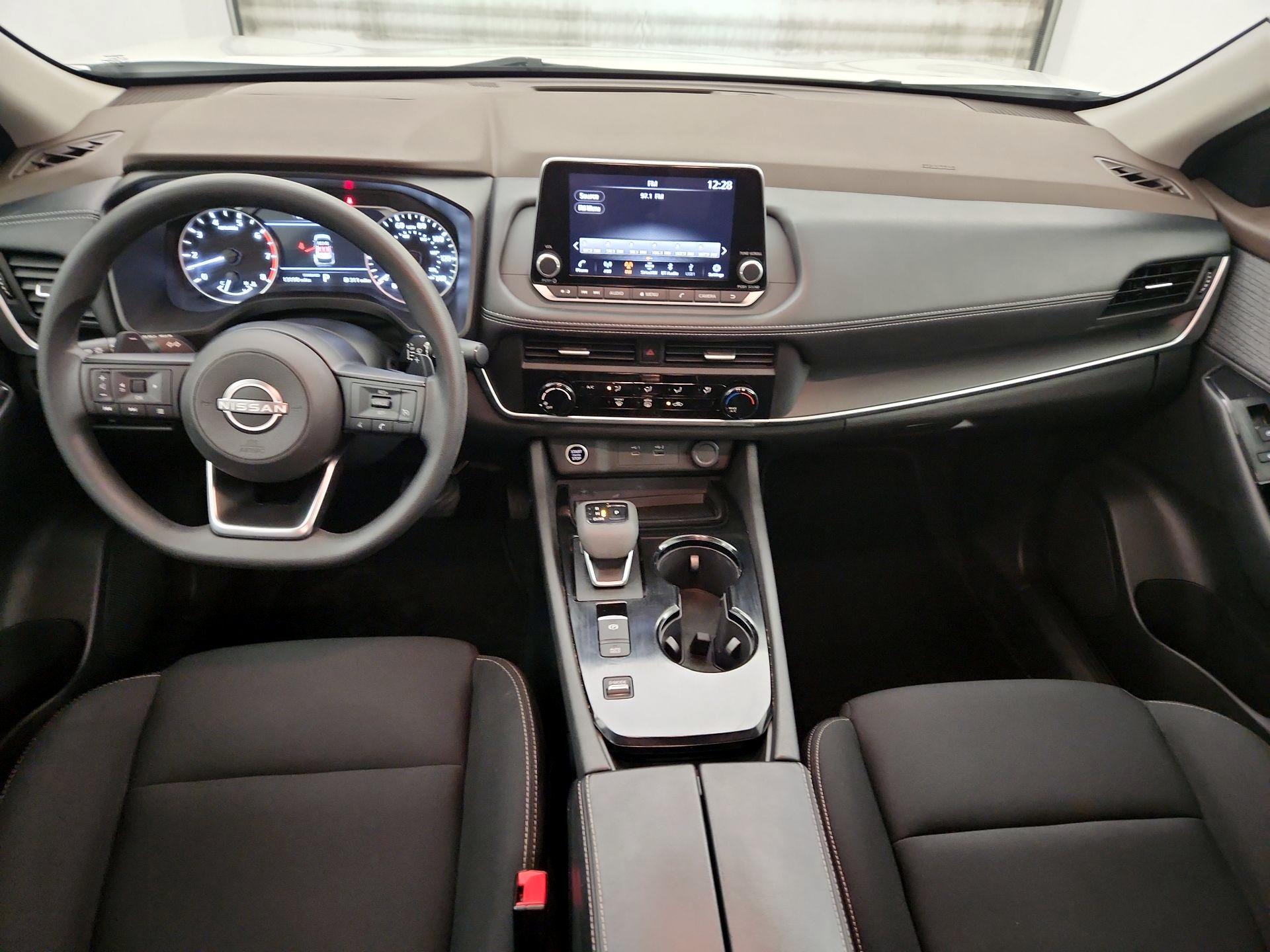 Thumbnail: 2023 Nissan Rogue - 9