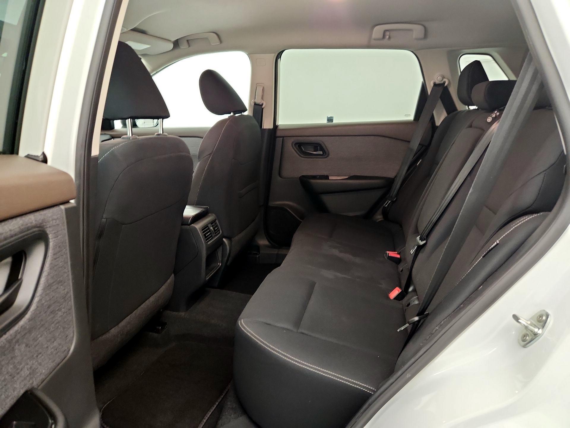 Thumbnail: 2023 Nissan Rogue - 19