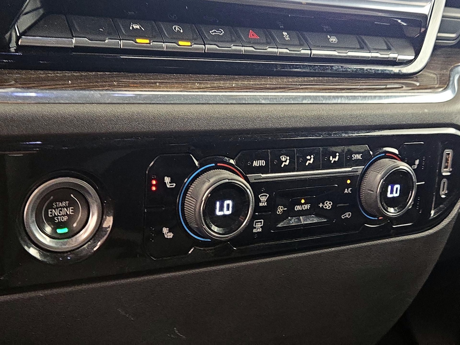2023 Chevrolet Silverado 1500 LT - Photo 17