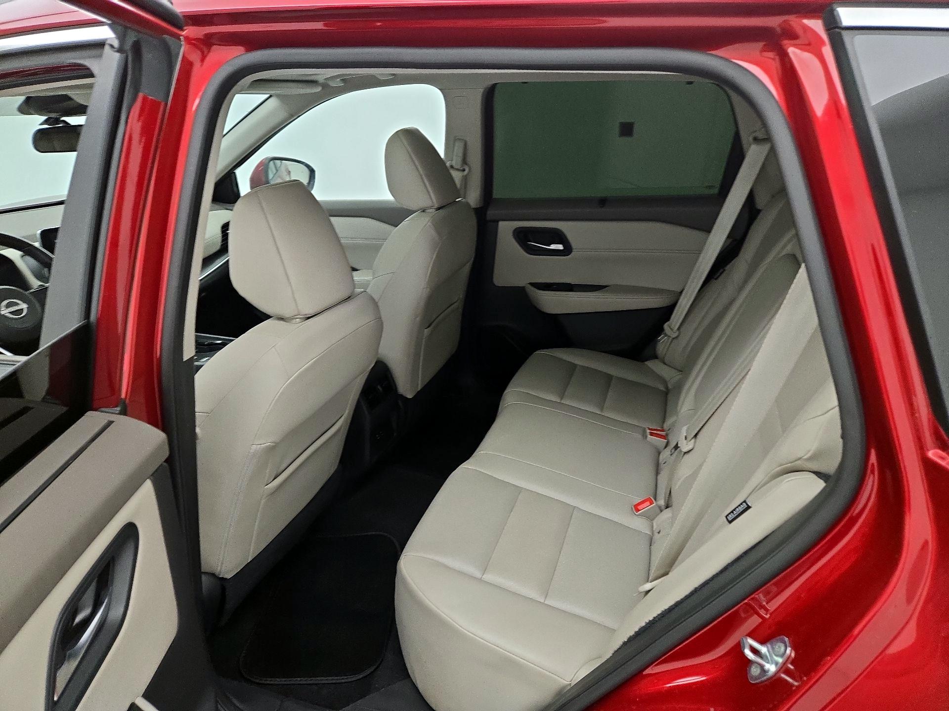 Thumbnail: 2022 Nissan Rogue - 20