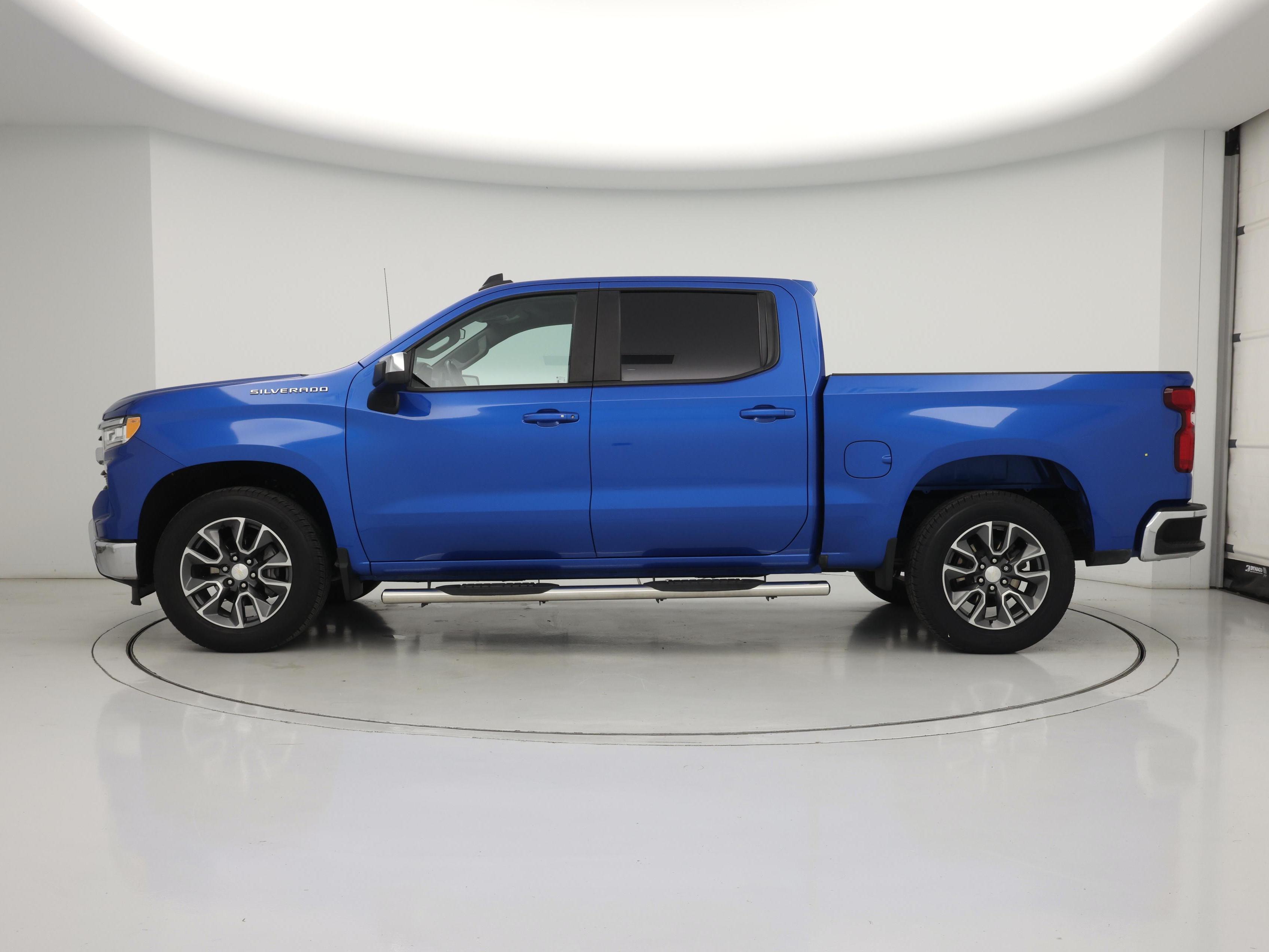 Thumbnail: 2022 Chevrolet Silverado 1500 - 3