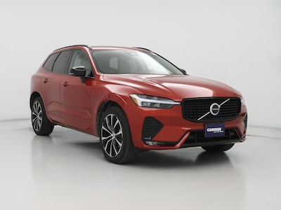 2023 Volvo XC60 B5 Plus Dark Theme