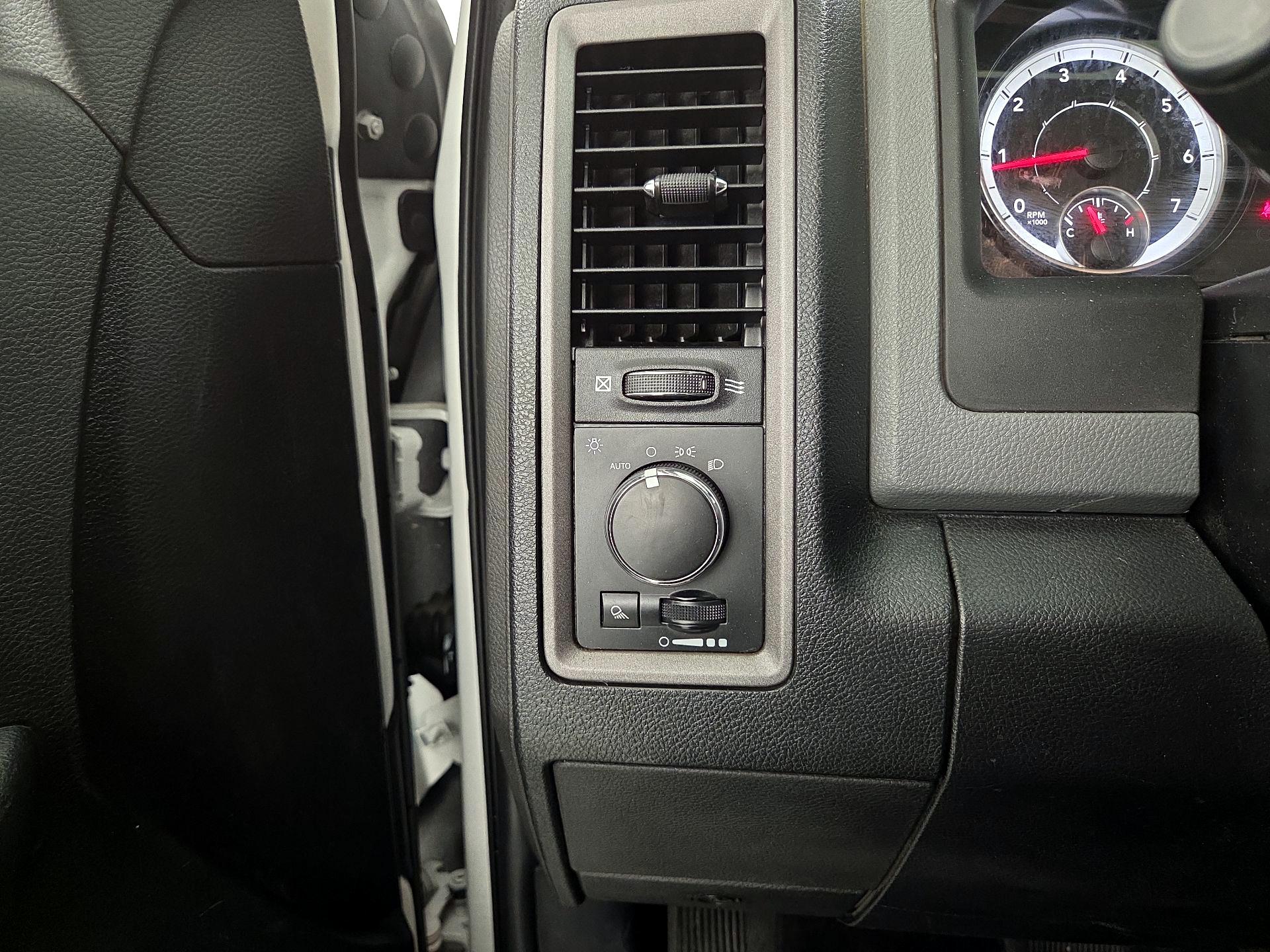 Thumbnail: 2018 RAM 1500 - 13