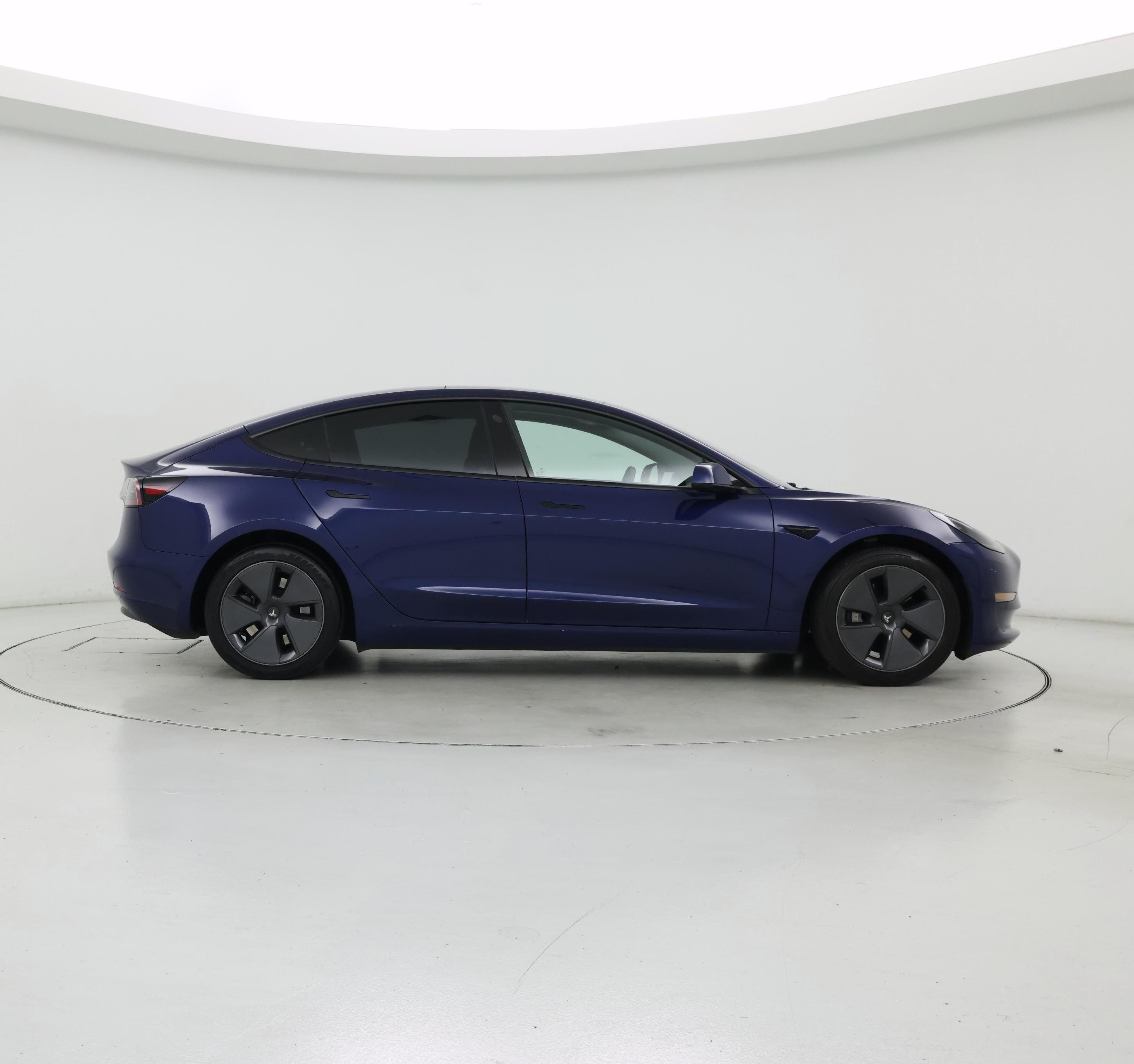 Thumbnail: 2022 Tesla Model 3 - 7