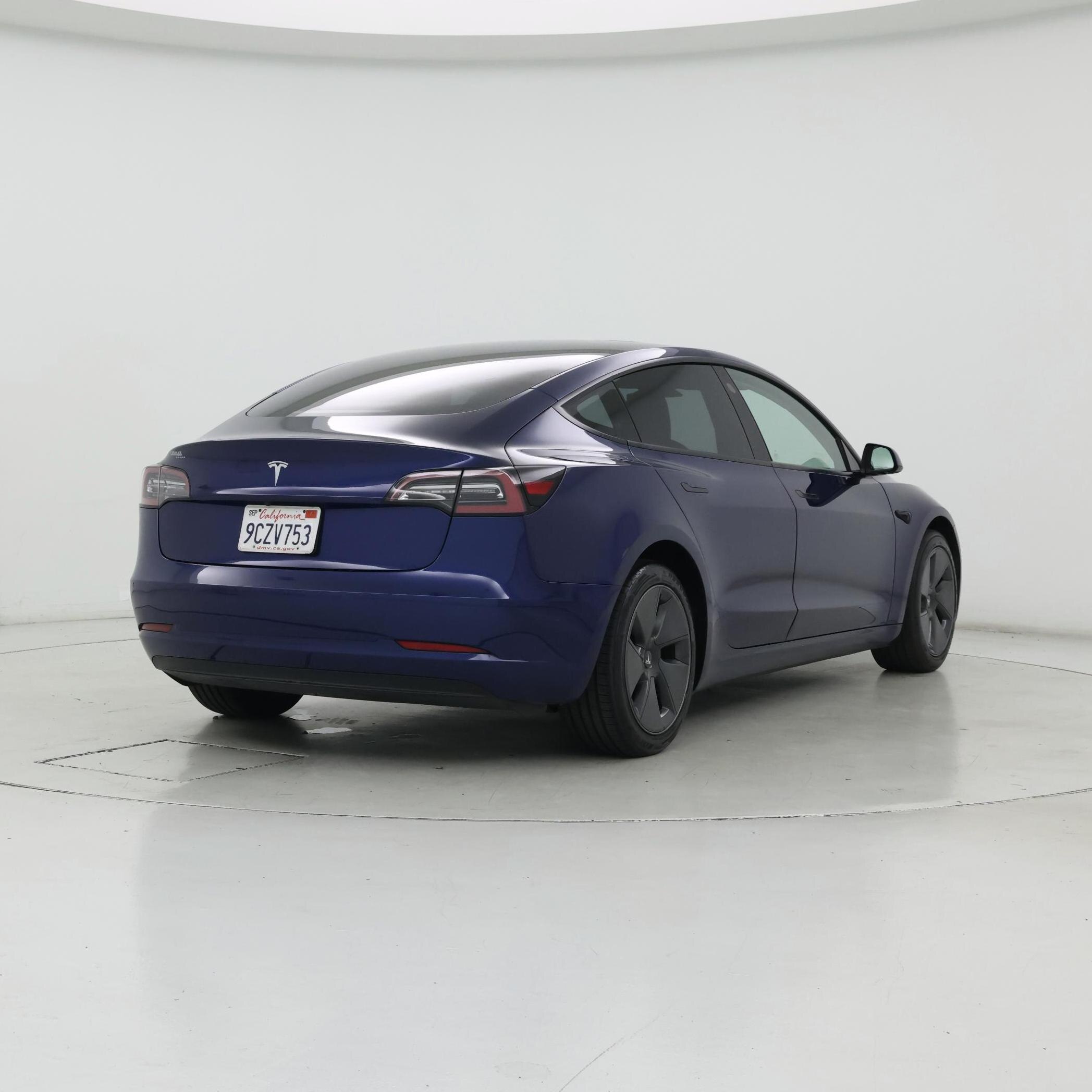 Thumbnail: 2022 Tesla Model 3 - 8