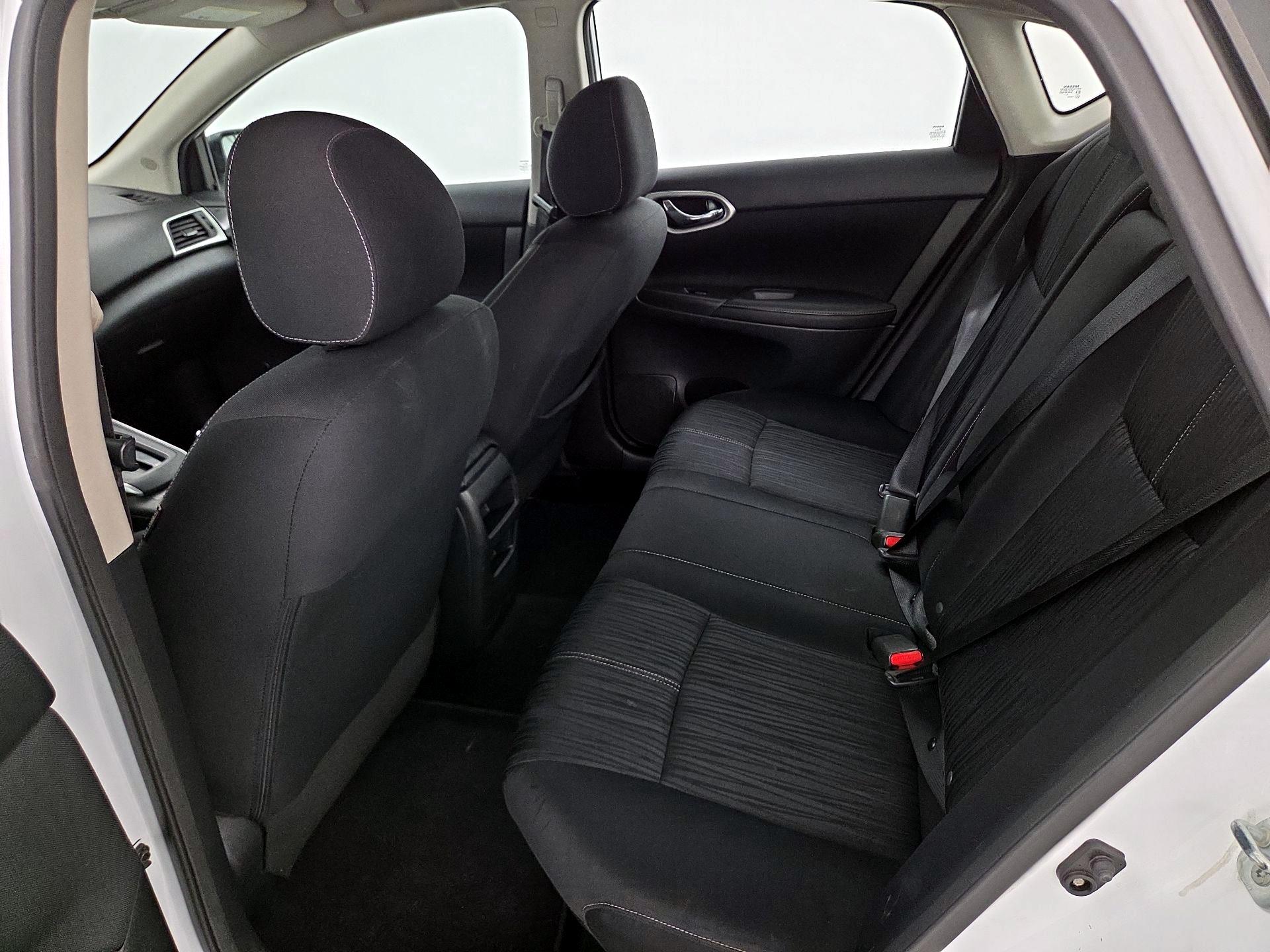 Thumbnail: 2017 Nissan Sentra - 19