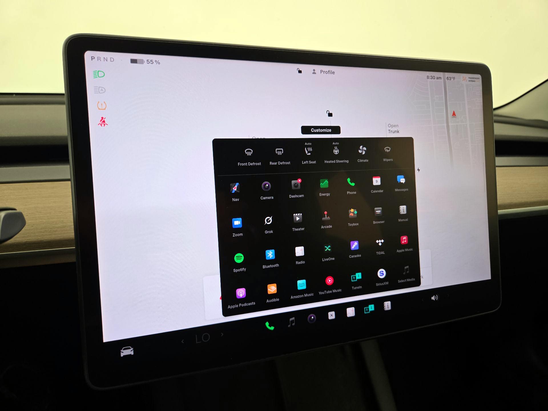 Thumbnail: 2022 Tesla Model 3 - 15