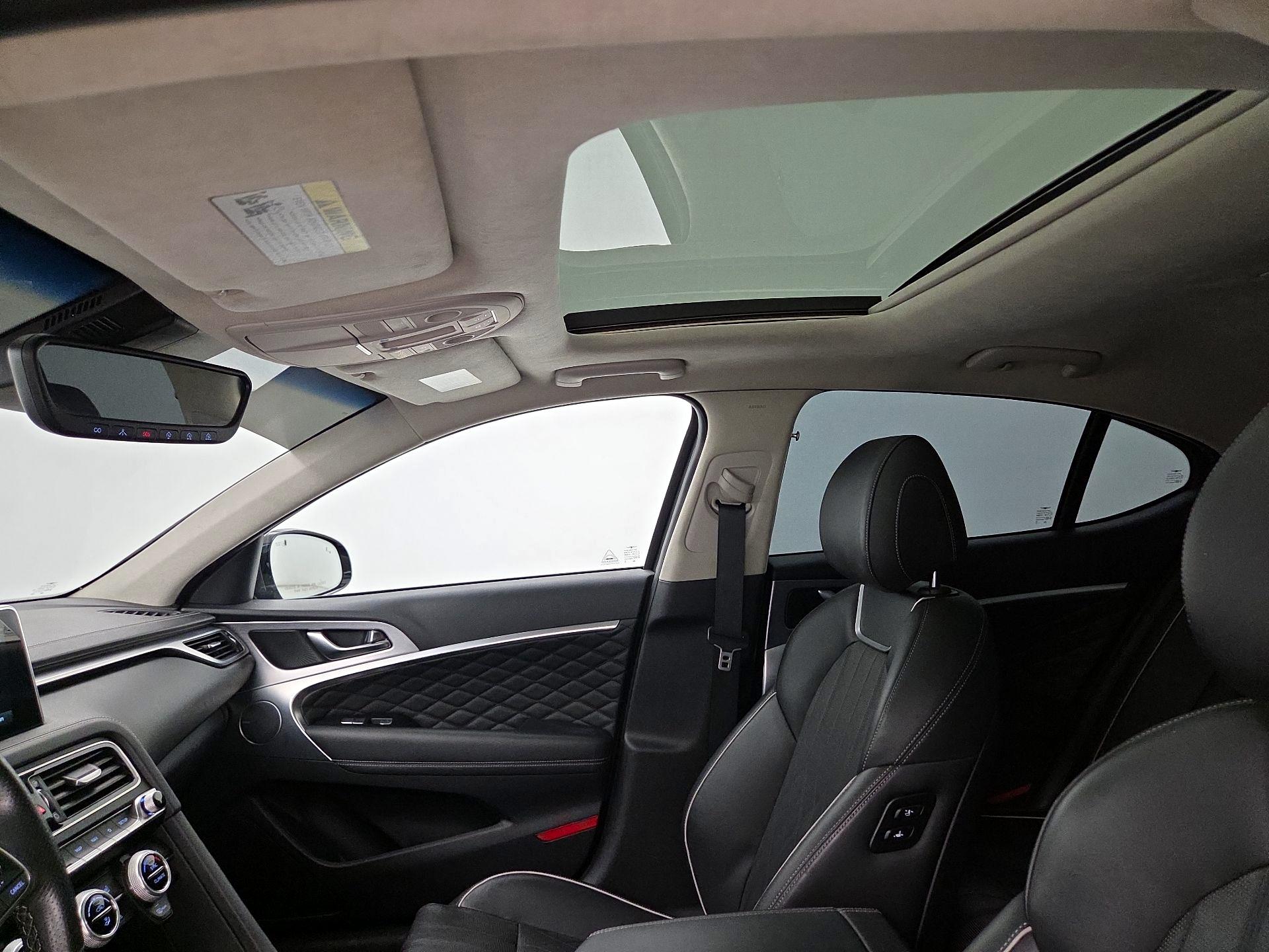 Thumbnail: 2020 Genesis G70 - 19