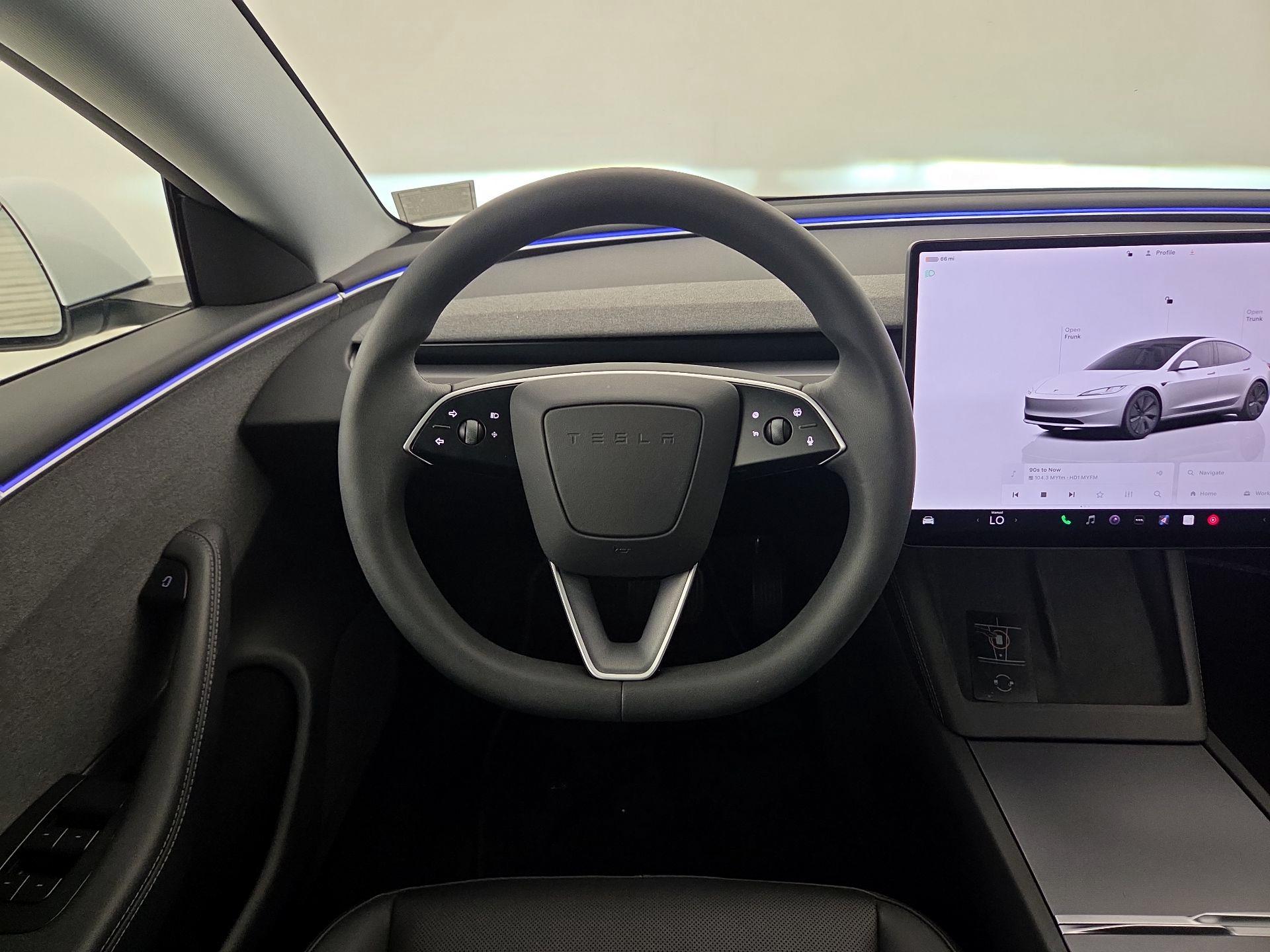 Thumbnail: 2024 Tesla Model 3 - 10