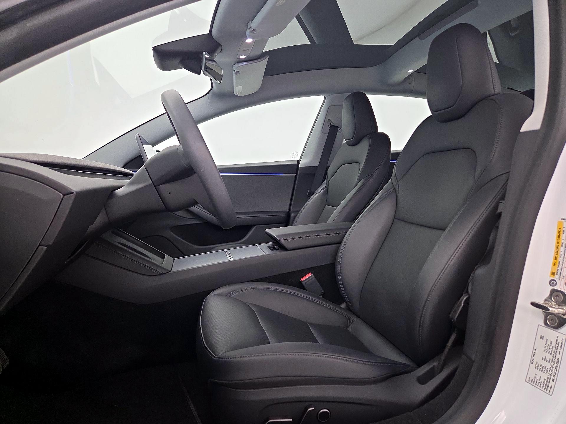 Thumbnail: 2024 Tesla Model 3 - 11