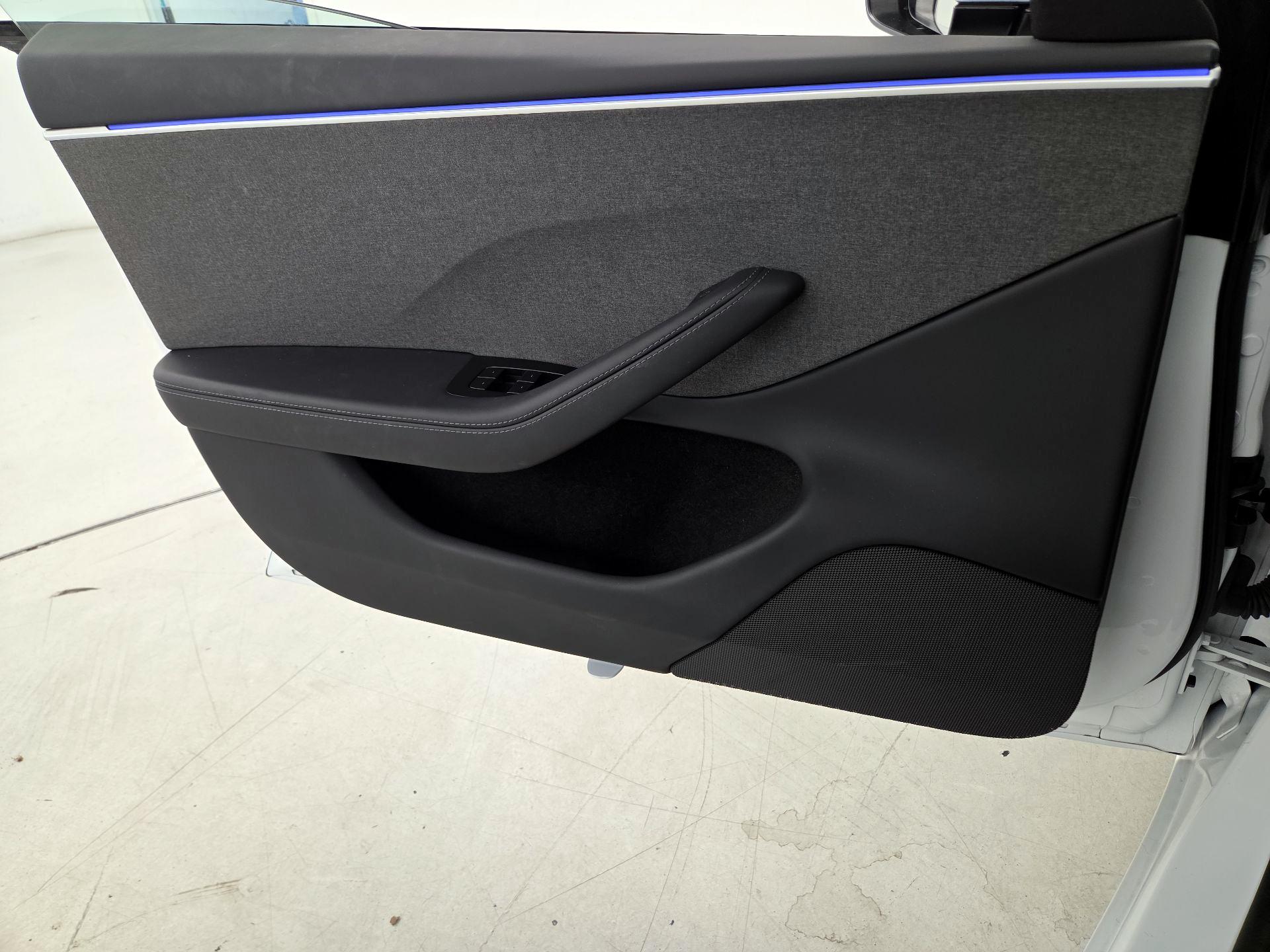 Thumbnail: 2024 Tesla Model 3 - 12