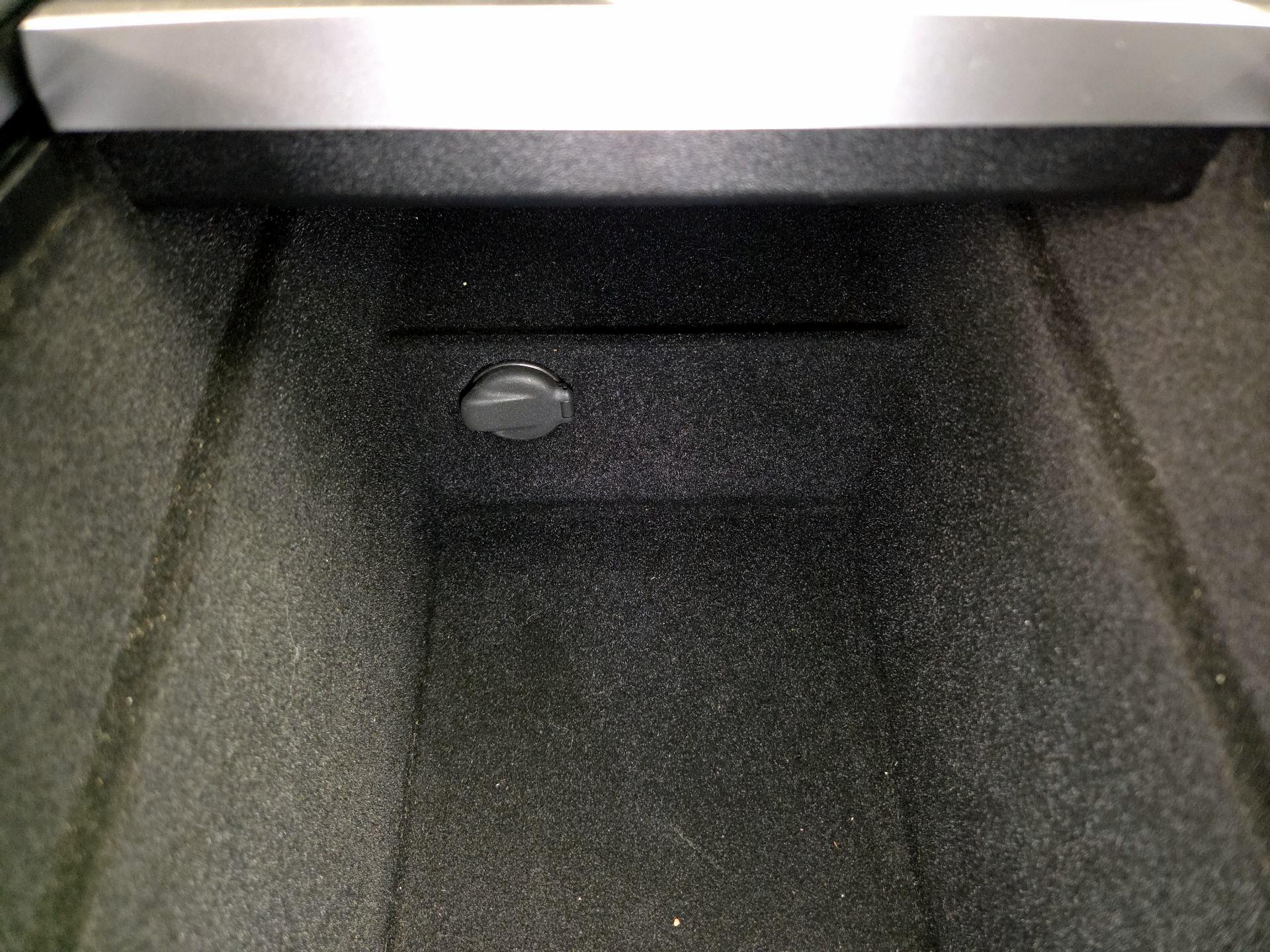 Thumbnail: 2024 Tesla Model 3 - 18